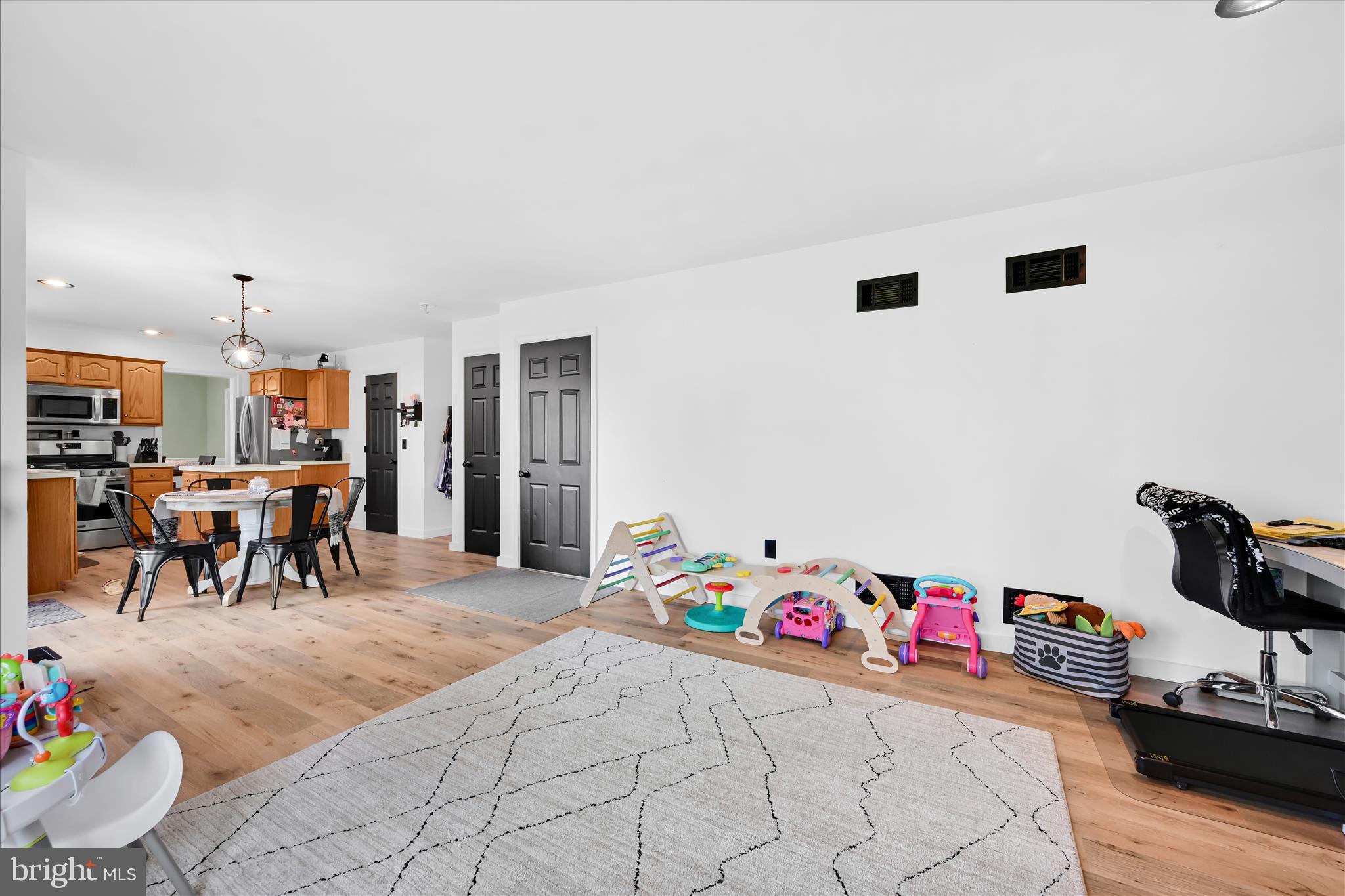 OAK LANE AREA - Residential