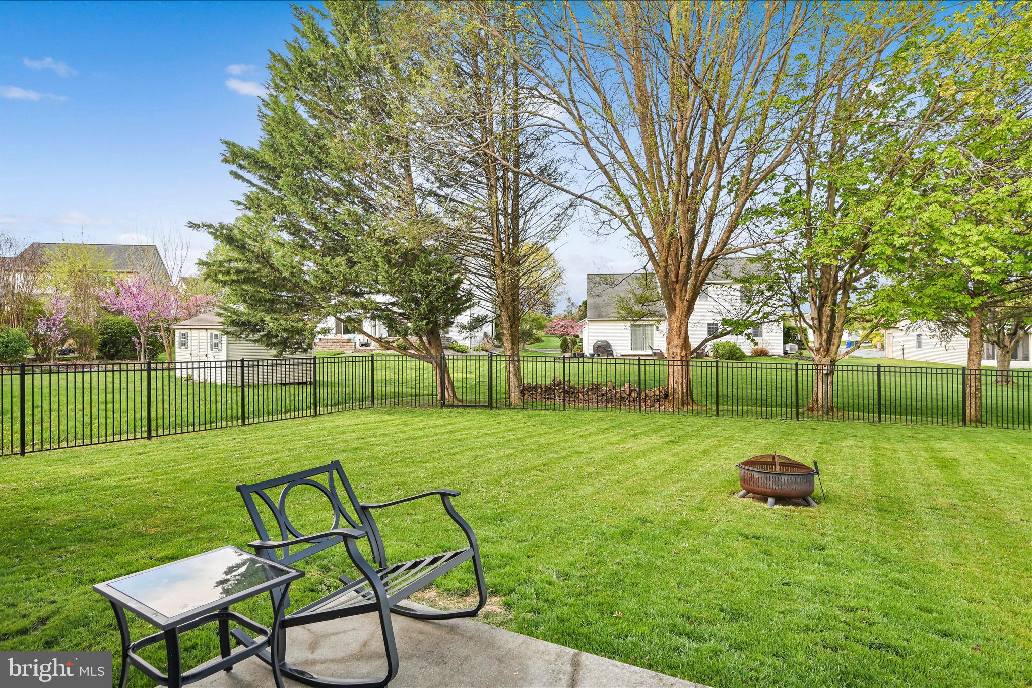 OAK LANE AREA - Residential