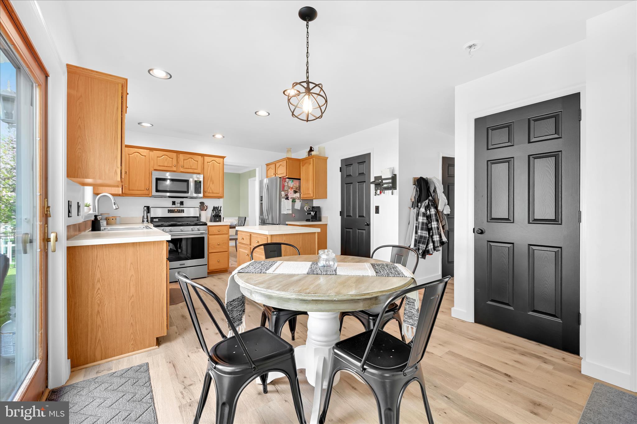 OAK LANE AREA - Residential