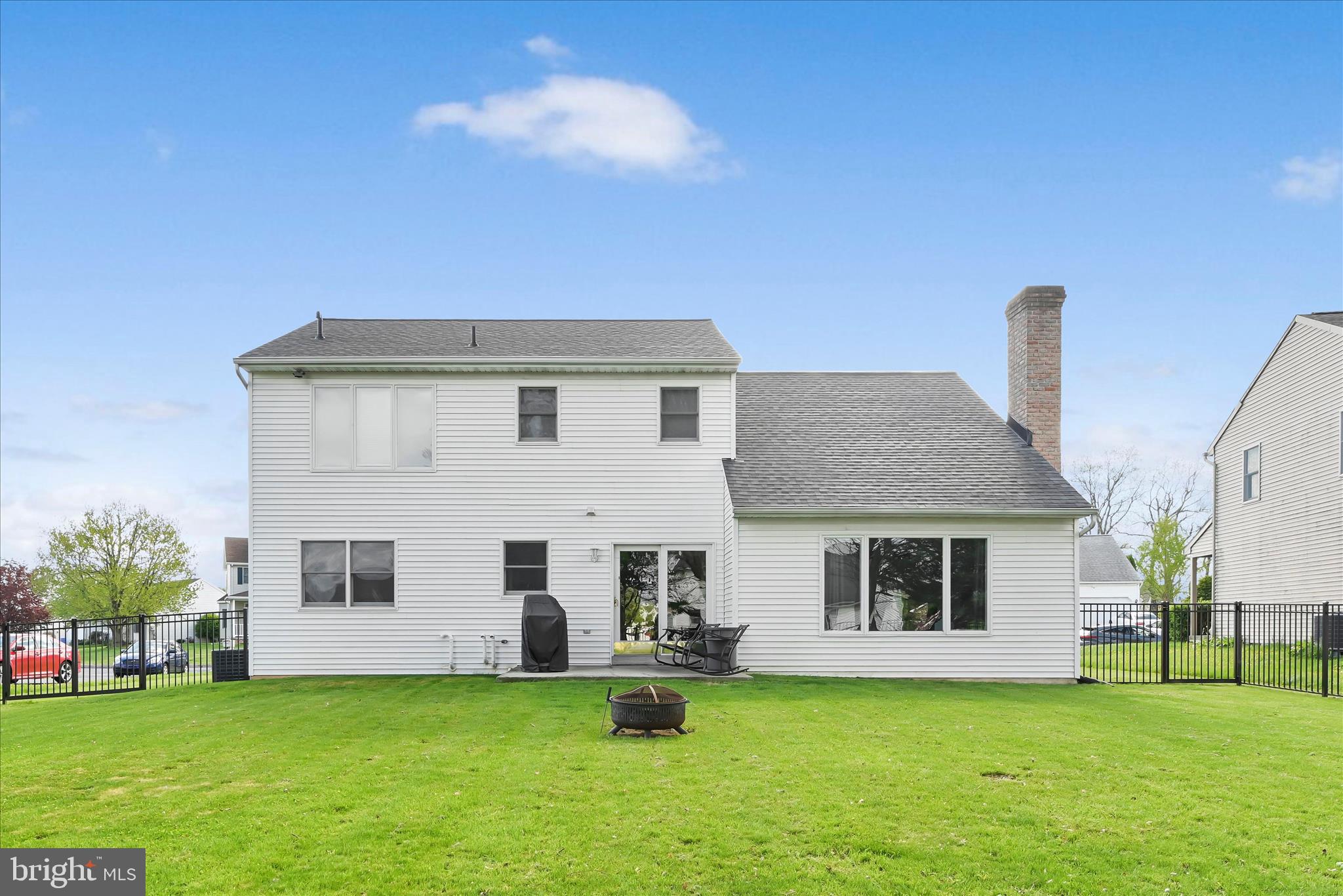 OAK LANE AREA - Residential