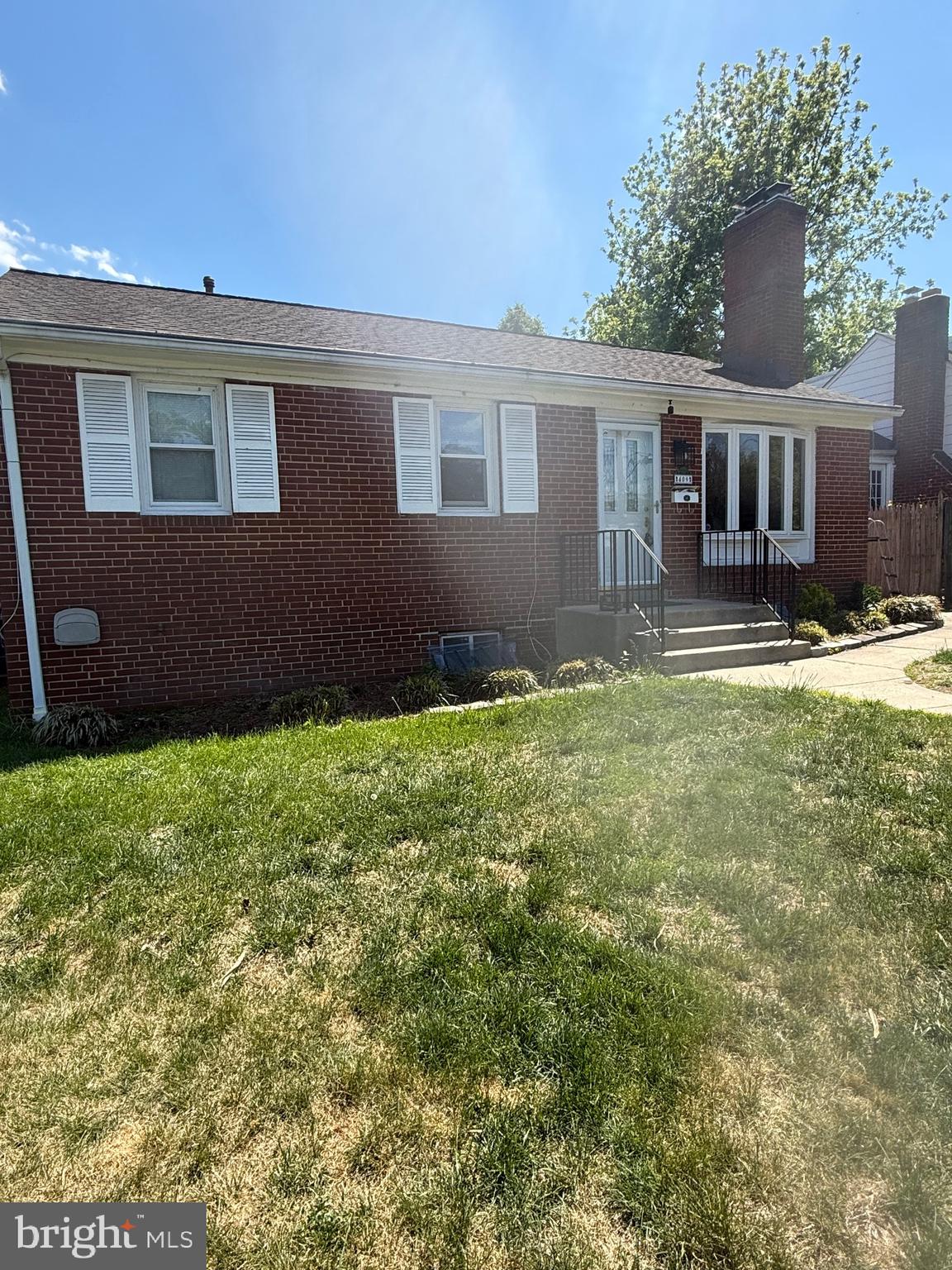 409 MCARTHUR DRIVE