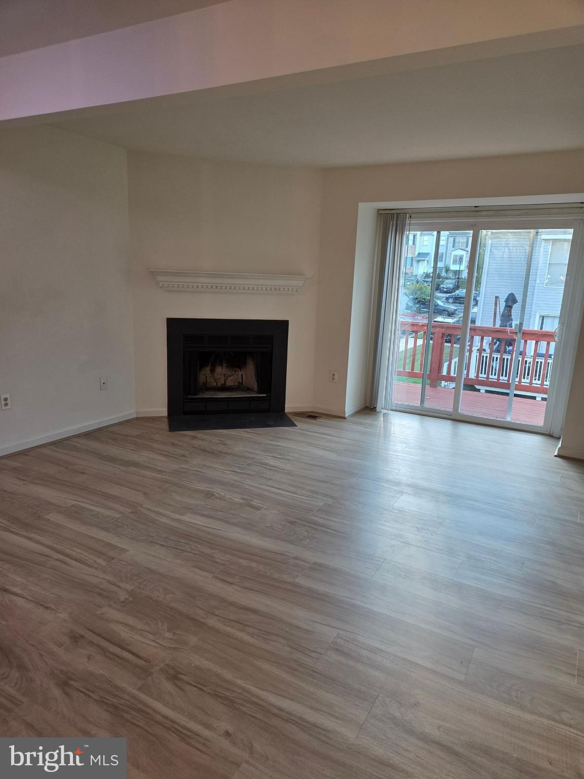 ELLICOTT MEADOWS - Residential Lease