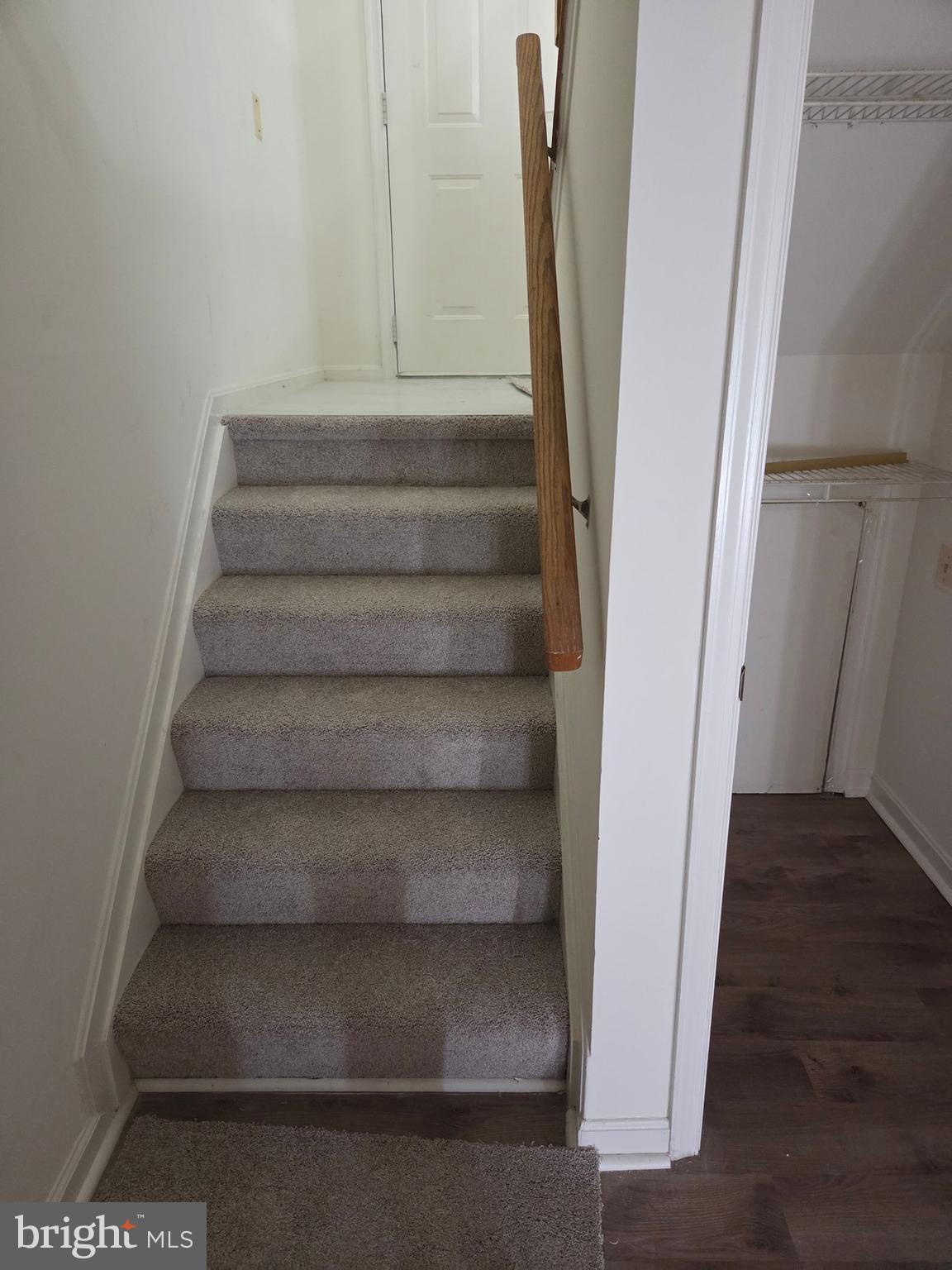 ELLICOTT MEADOWS - Residential Lease