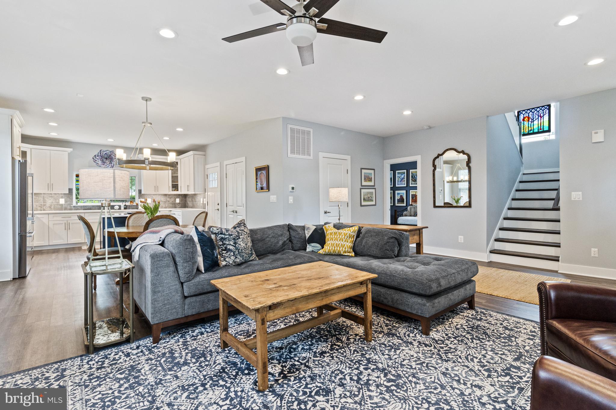 6716 WESTLAWN DRIVE