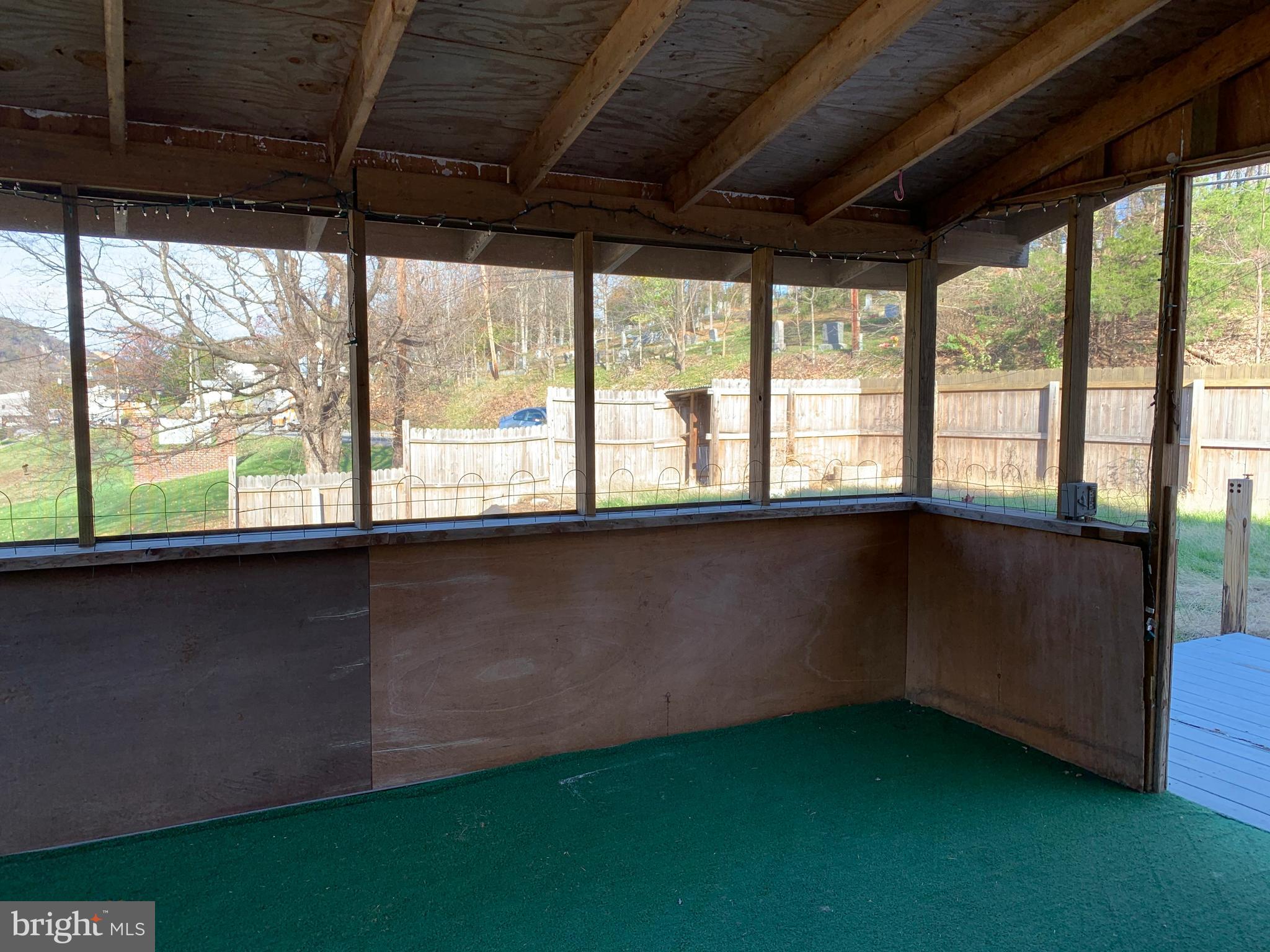 BUENA VISTA - Residential