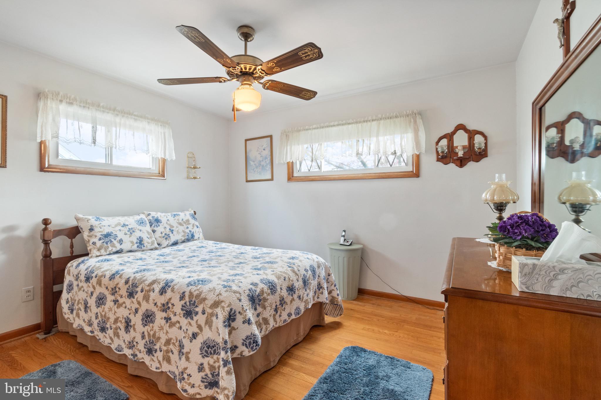 ROSELAND HEIGHTS - Residential
