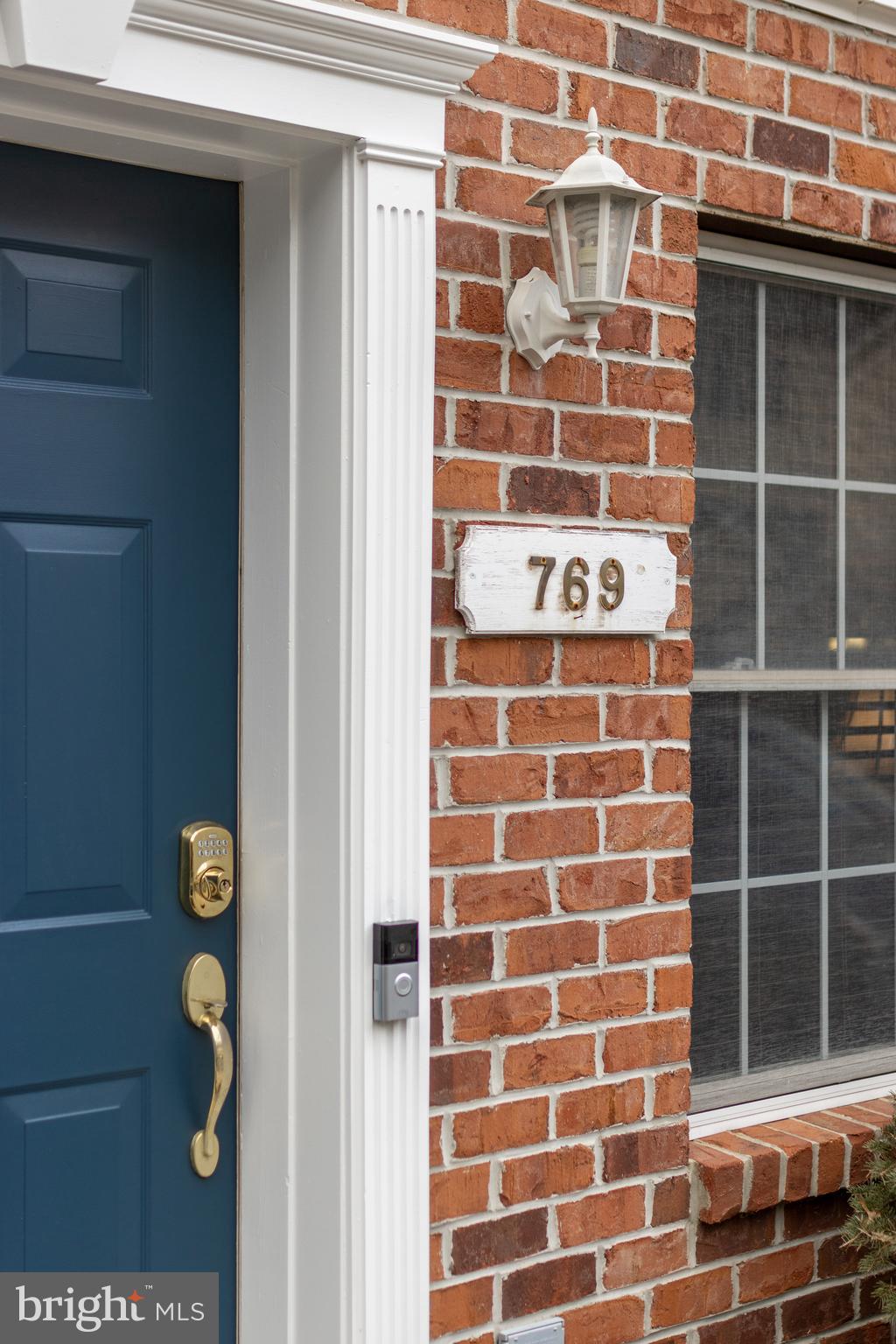 SIENNA WOODS - Residential