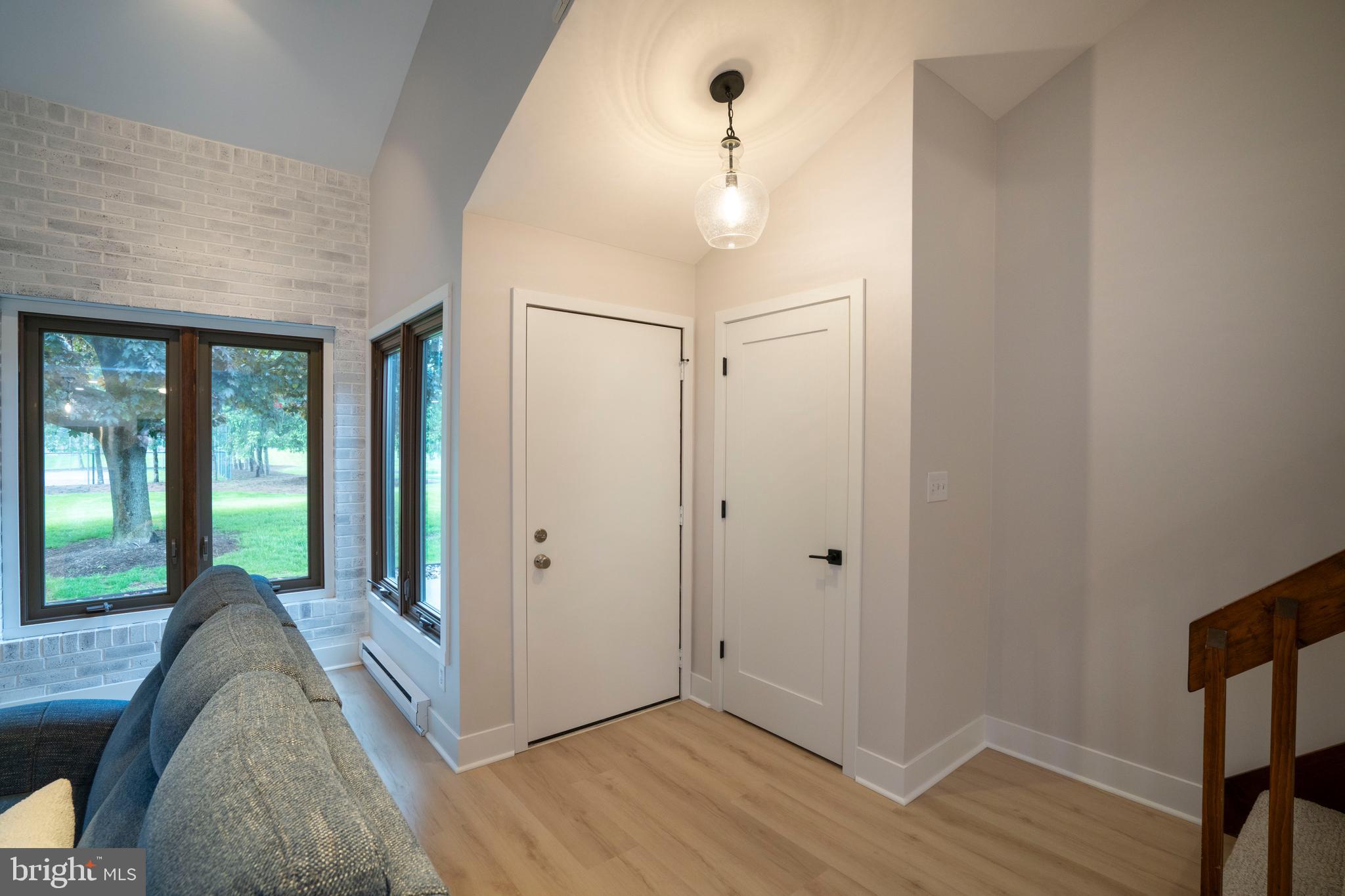AARON VILLAGE - Residential