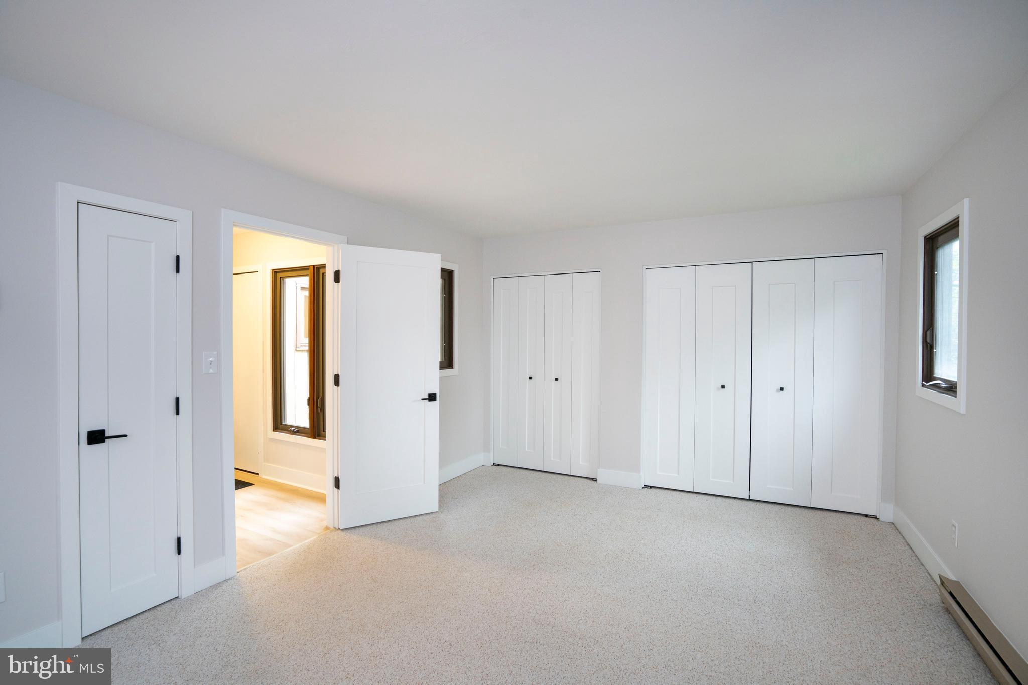 AARON VILLAGE - Residential
