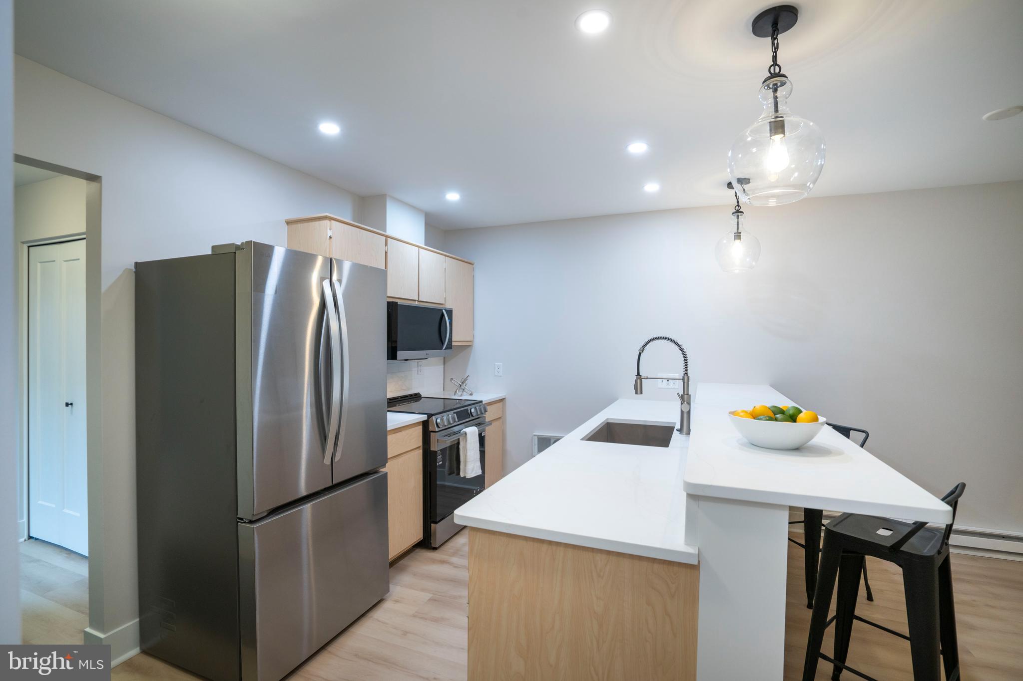 AARON VILLAGE - Residential