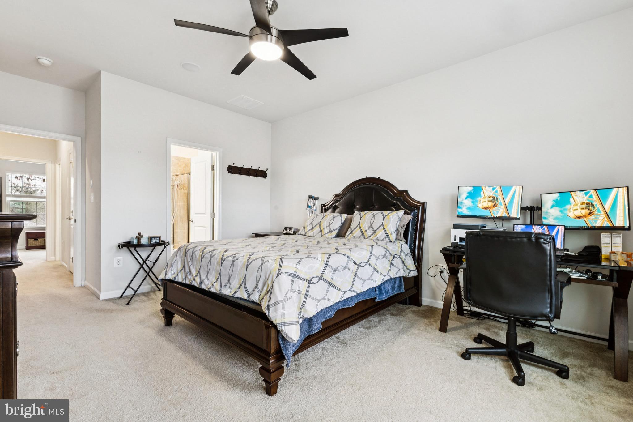 FEATHERSTONE STATION CONDOMINIUMS - Residential