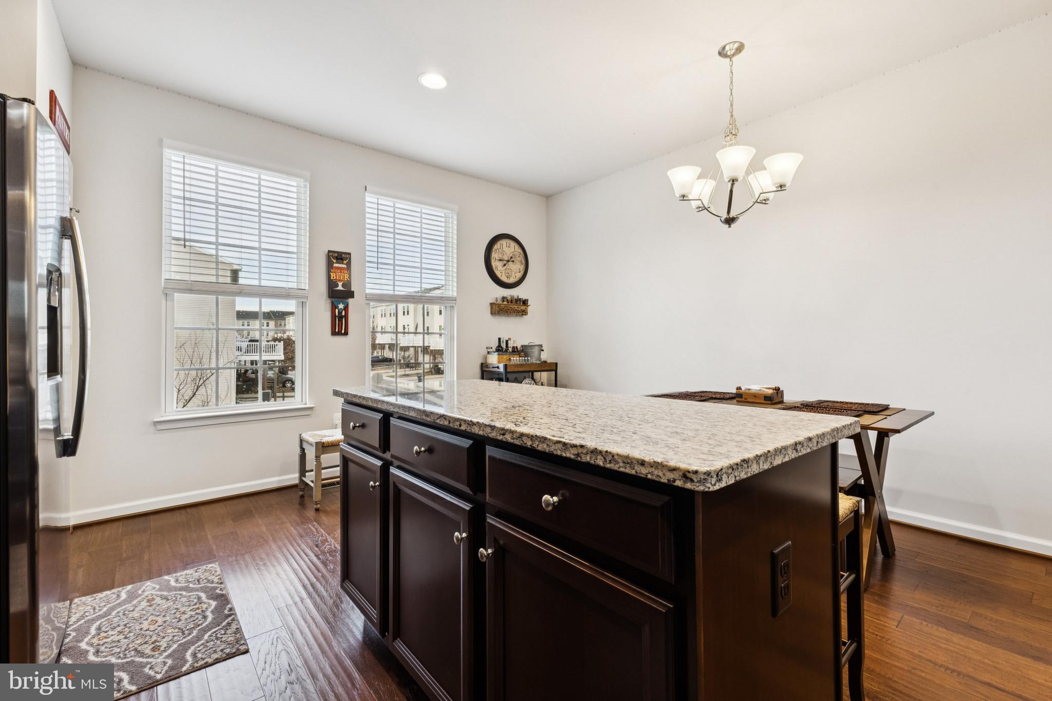 FEATHERSTONE STATION CONDOMINIUMS - Residential