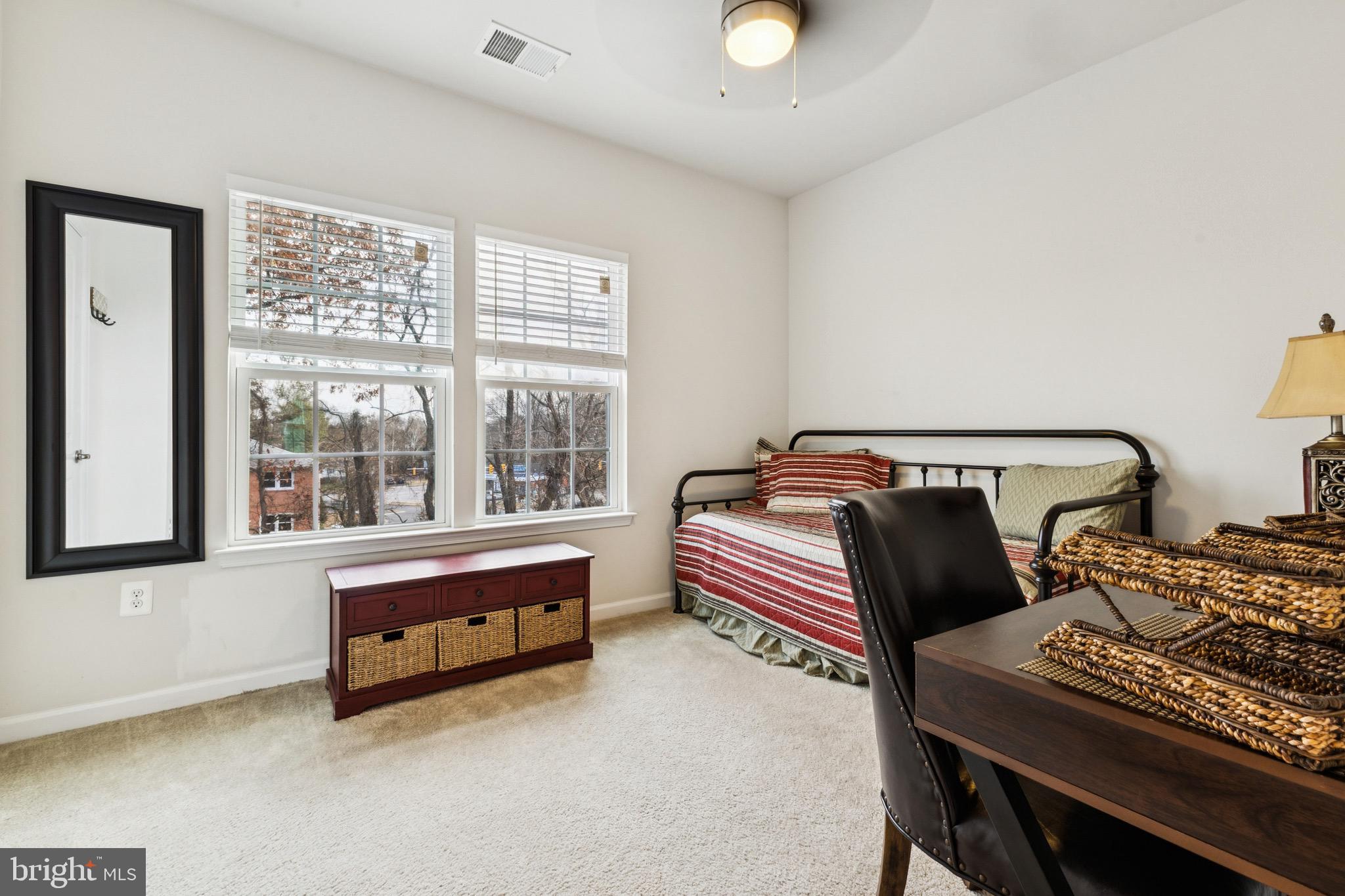 FEATHERSTONE STATION CONDOMINIUMS - Residential