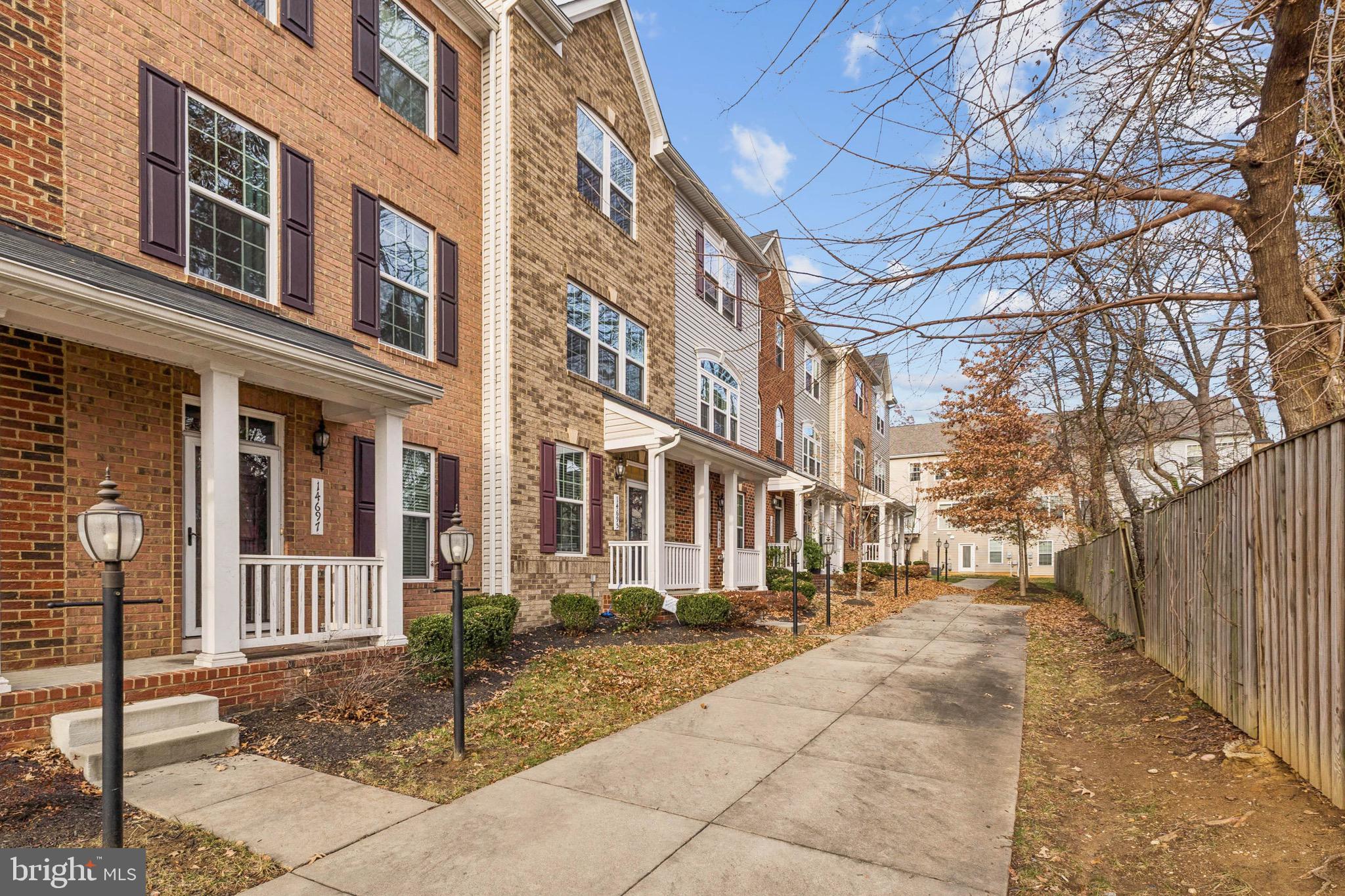 14695 MAY OAKS COURT