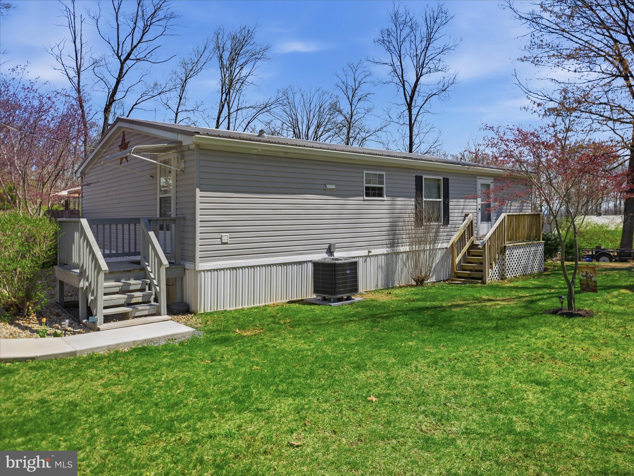 APPLEWAY - Residential