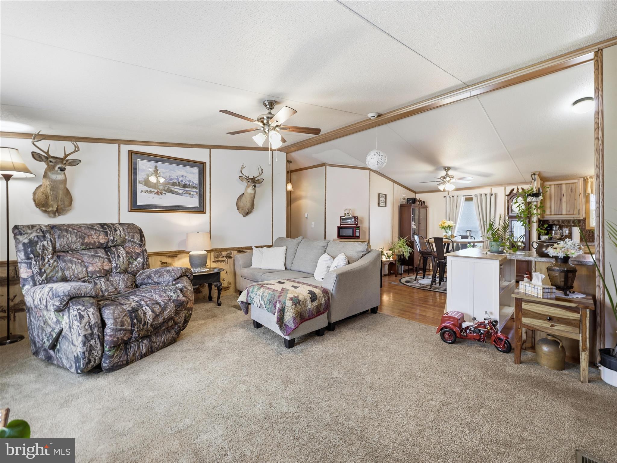 APPLEWAY - Residential