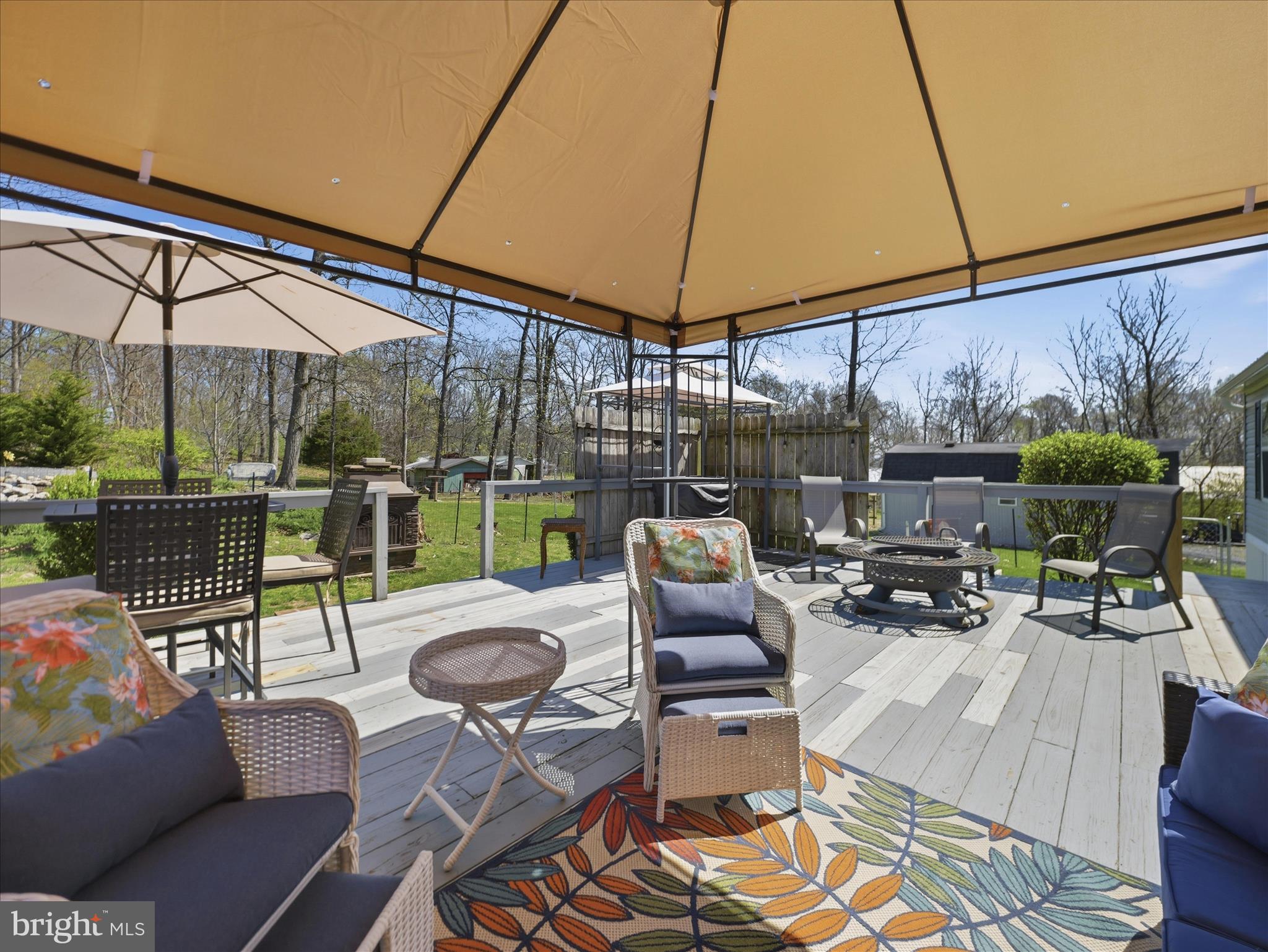 APPLEWAY - Residential