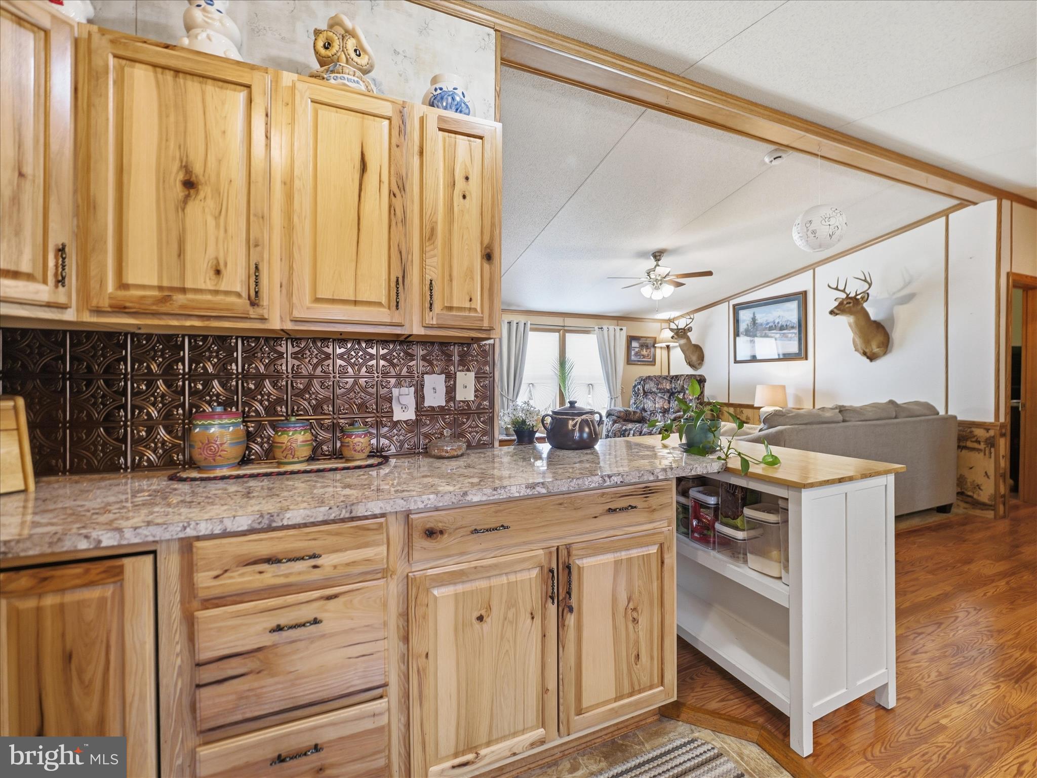 APPLEWAY - Residential