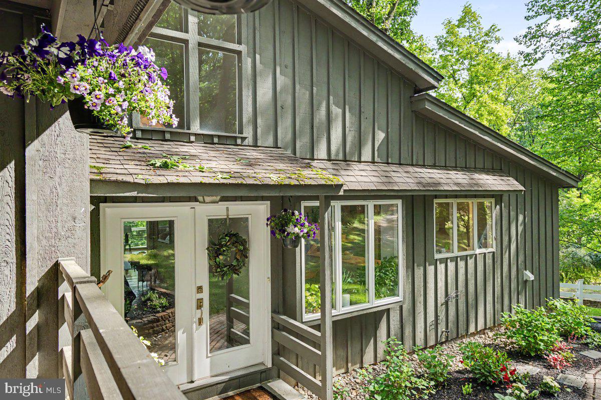 SOLEBURY MOUNT EST - Residential