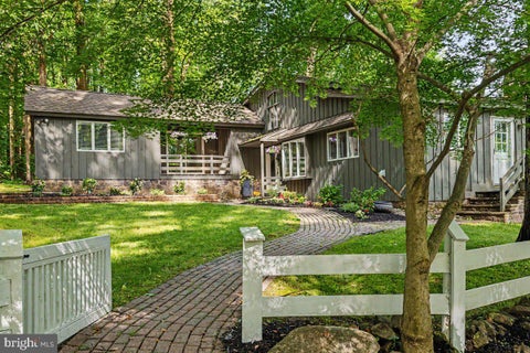 Homes For Sale - 13 High Road<br/> NEW HOPE, PA 18938