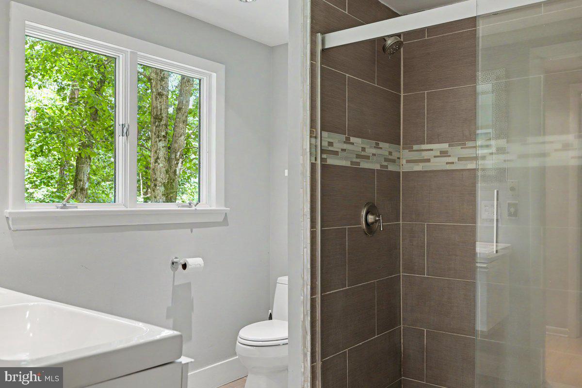 SOLEBURY MOUNT EST - Residential