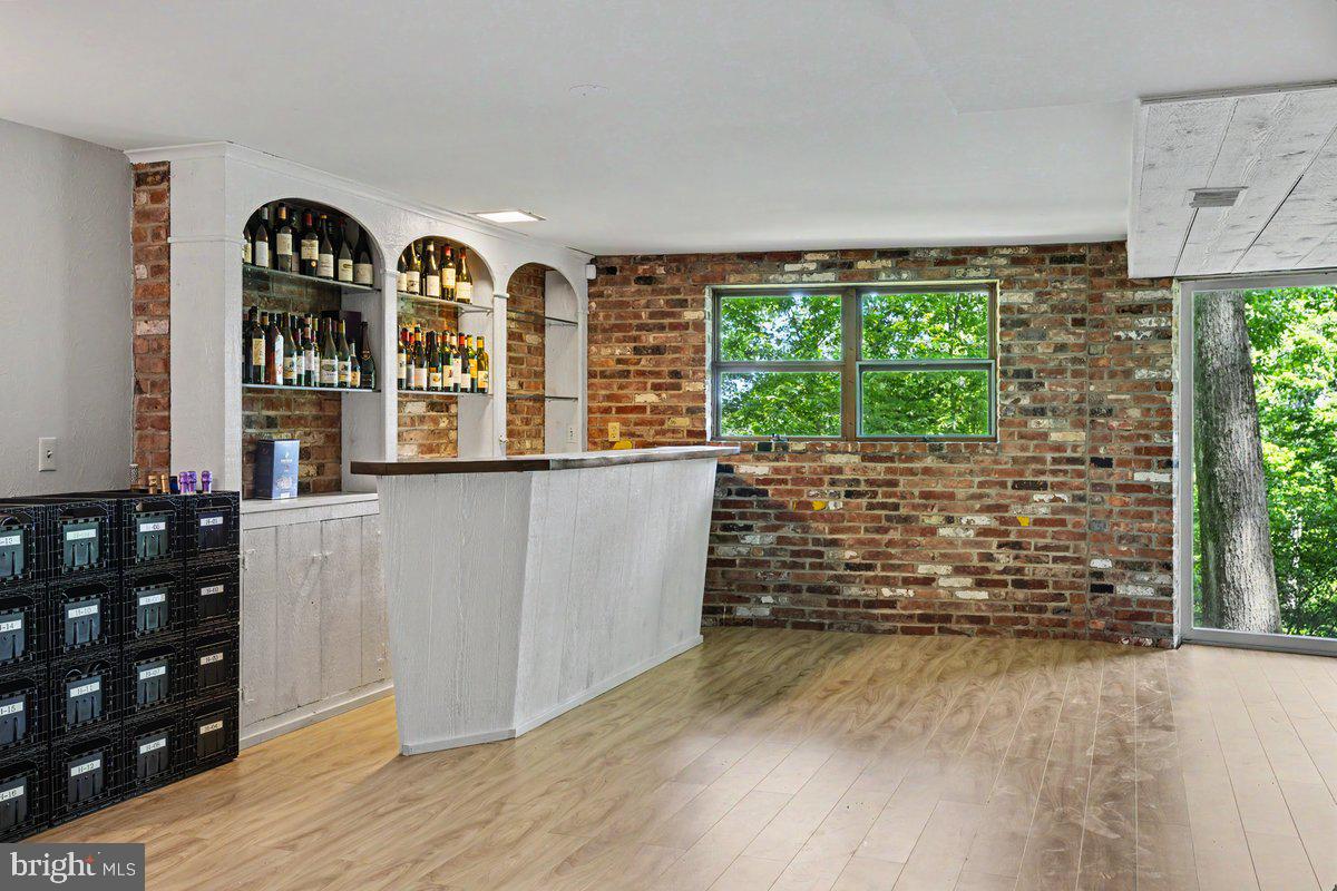 SOLEBURY MOUNT EST - Residential