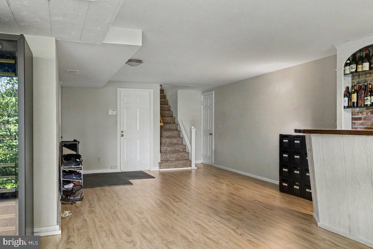 SOLEBURY MOUNT EST - Residential