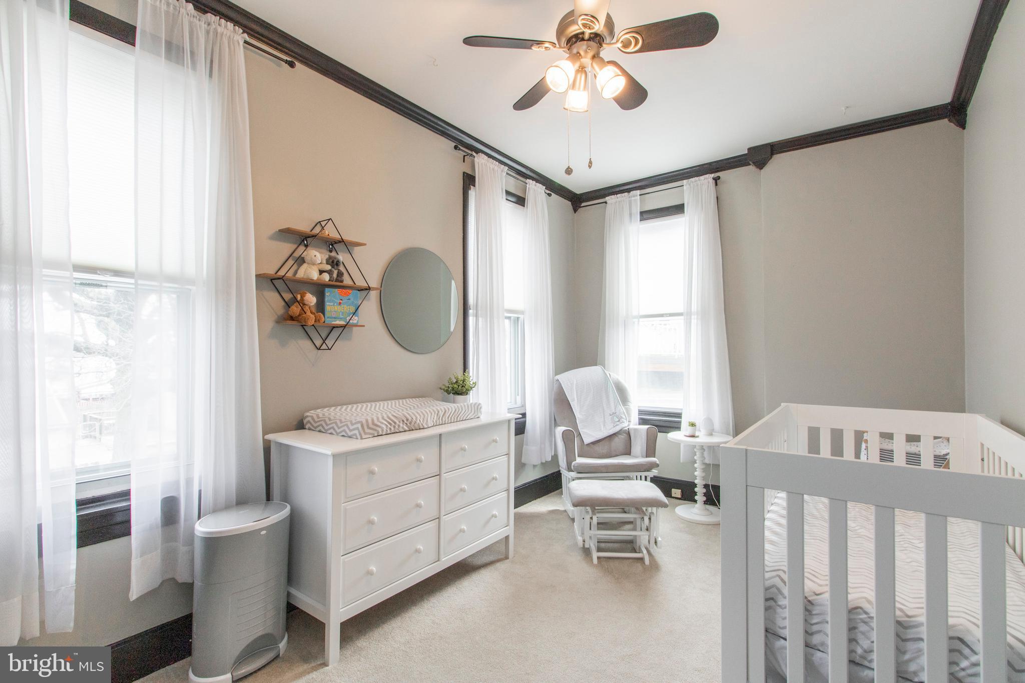 ROXBOROUGH - Residential