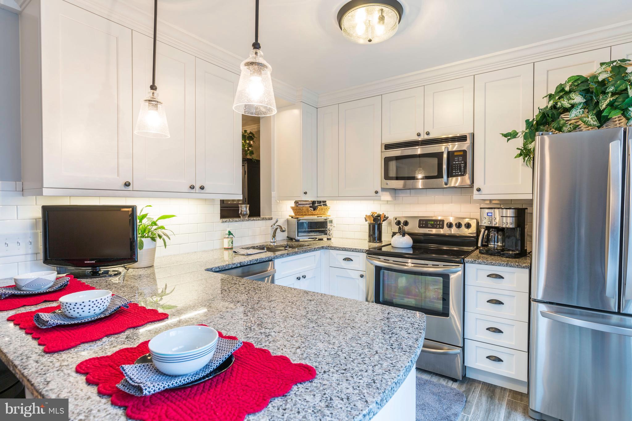 MARINERS LANDING - Residential