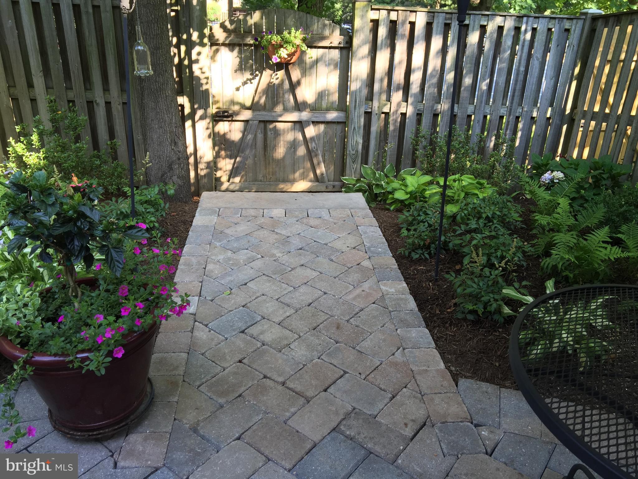 MARINERS LANDING - Residential