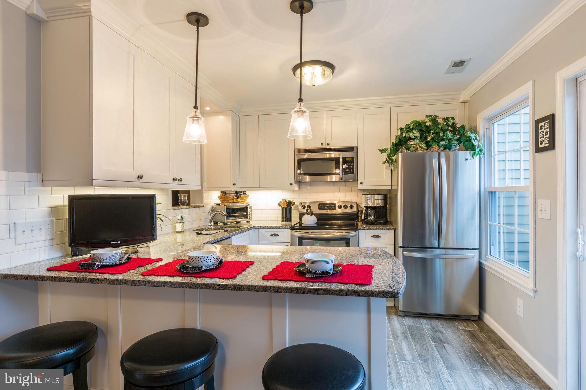 MARINERS LANDING - Residential