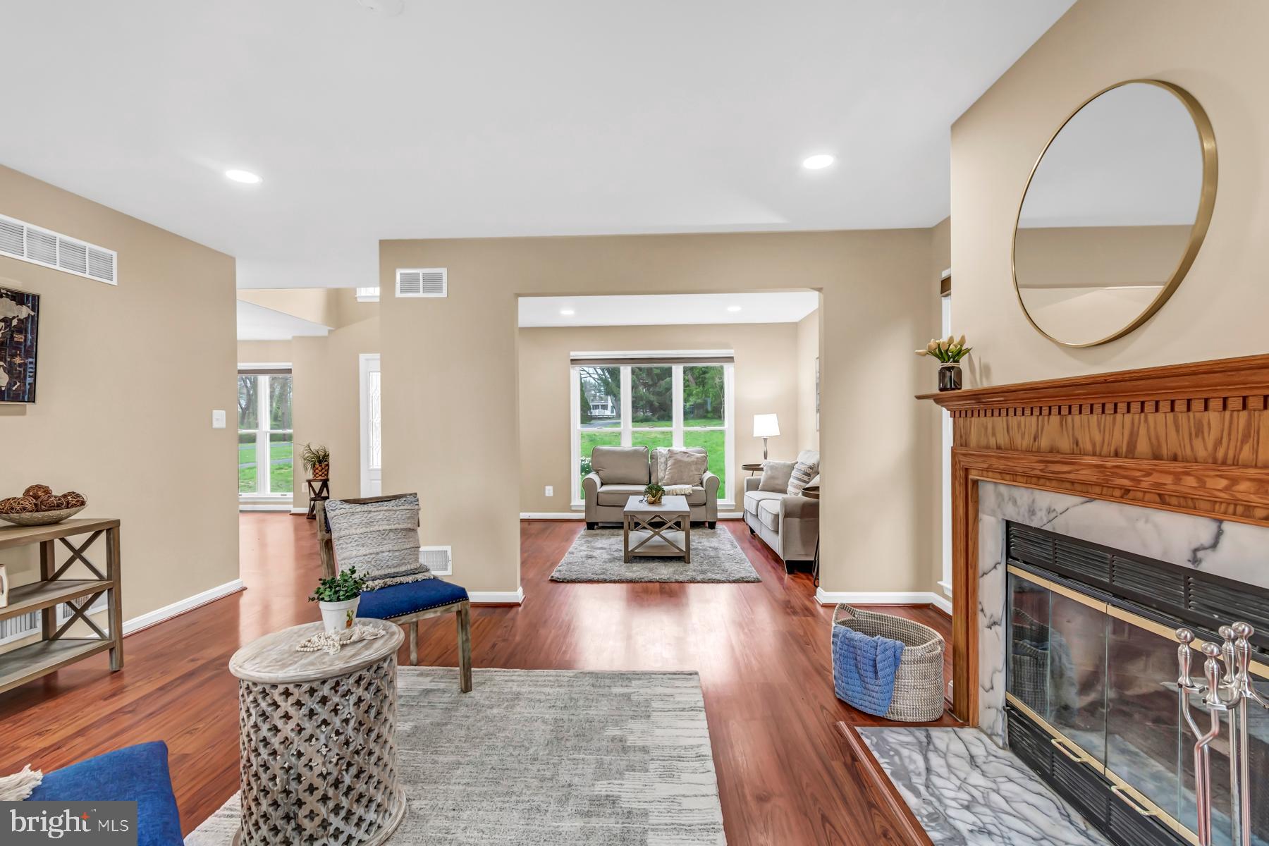 ELDERSBURG - Residential