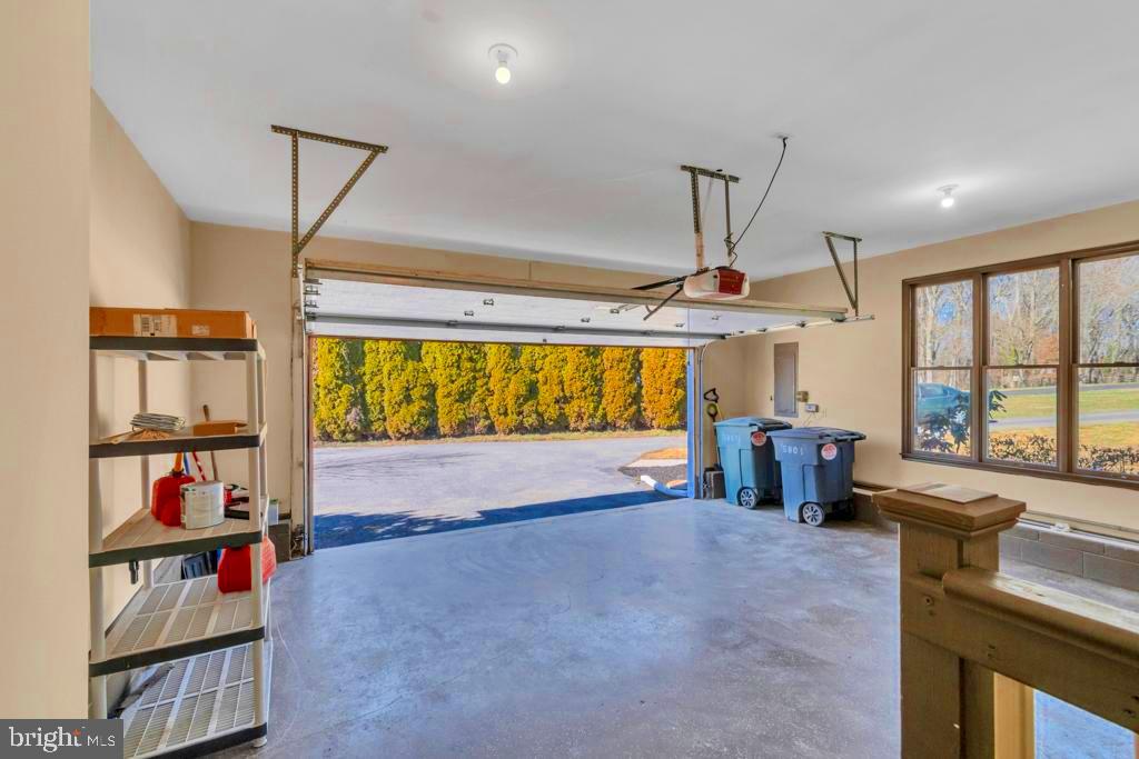 ELDERSBURG - Residential