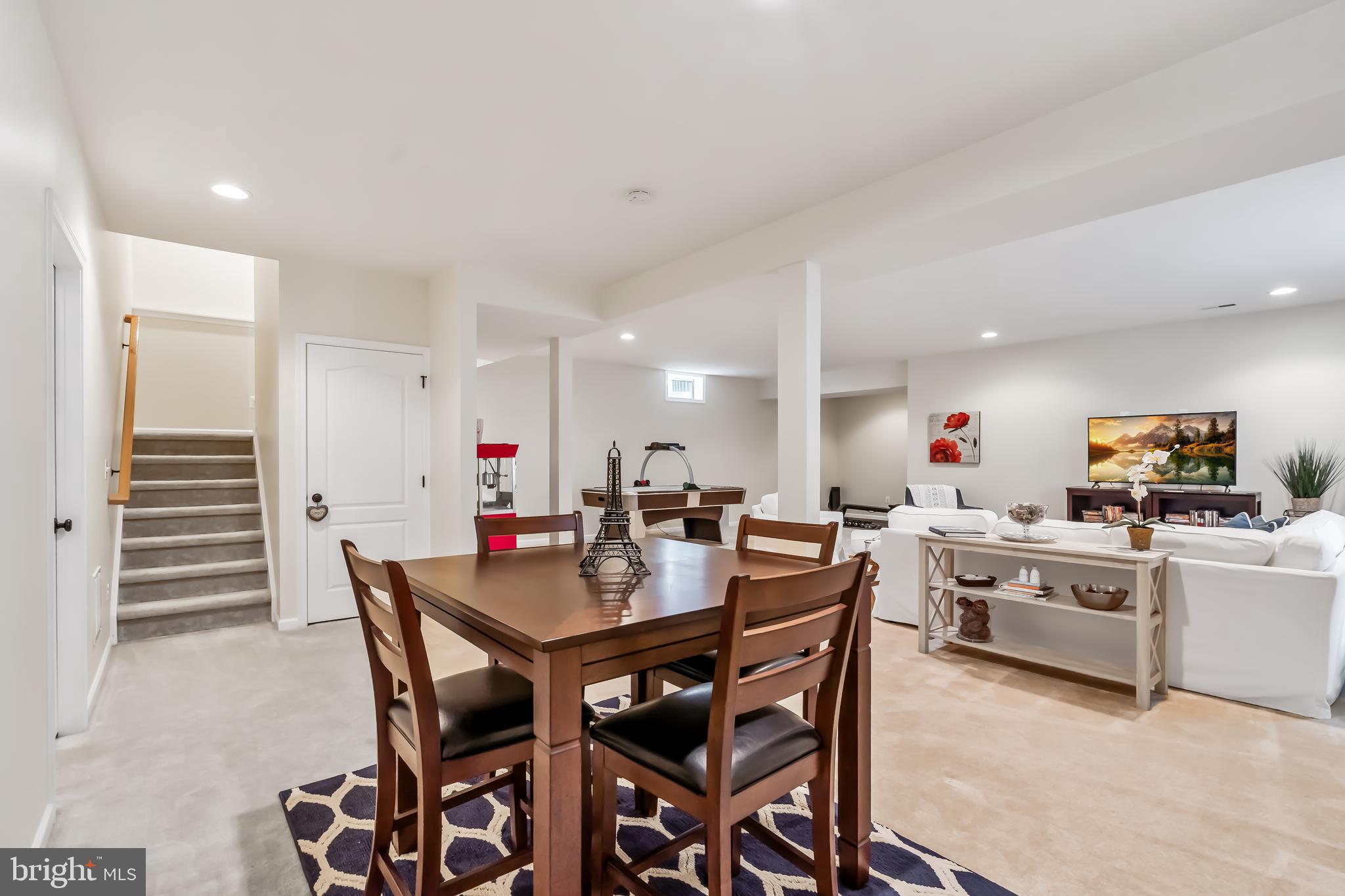 DOMINION VALLEY - Residential