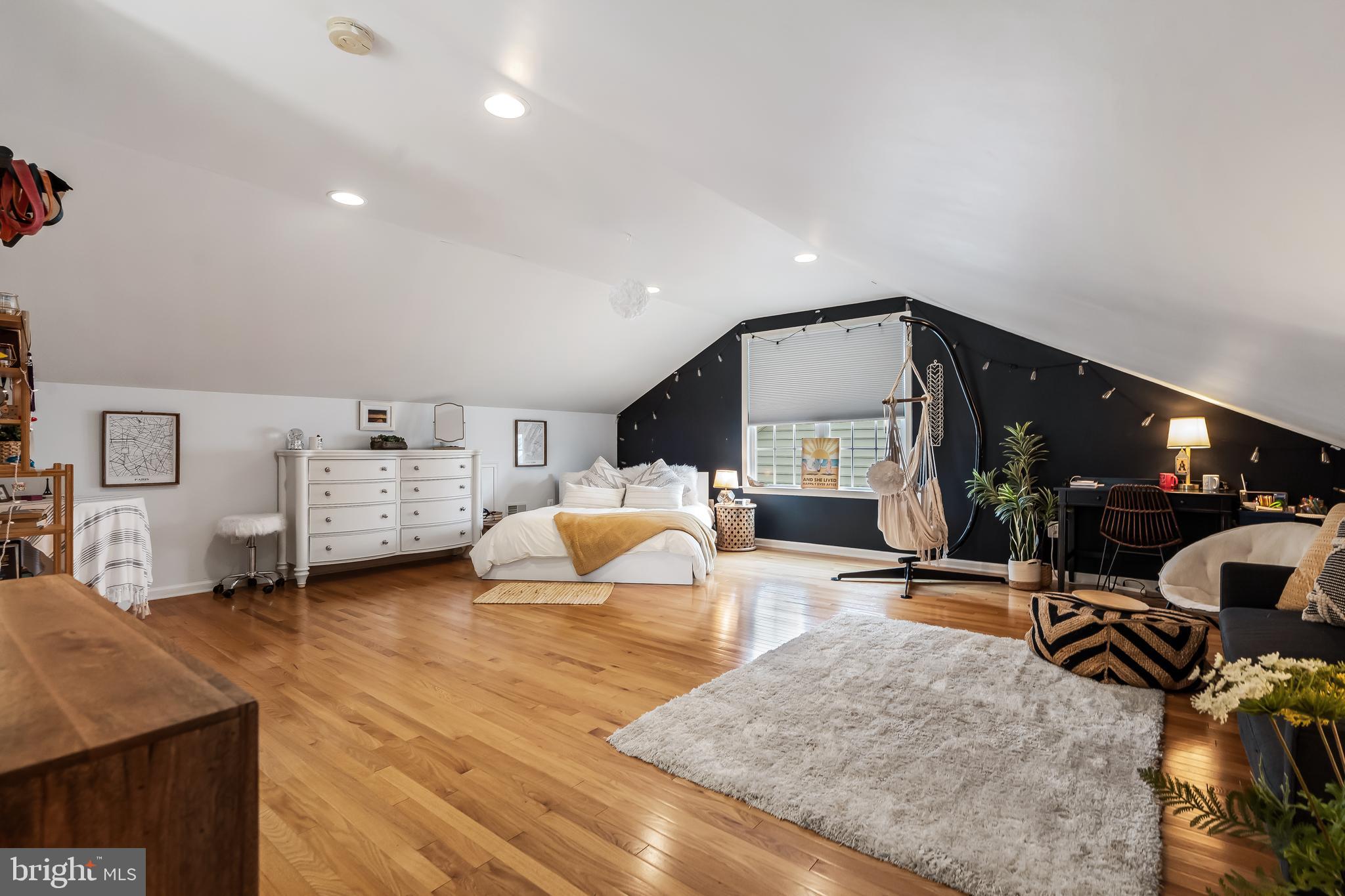 DOMINION VALLEY - Residential