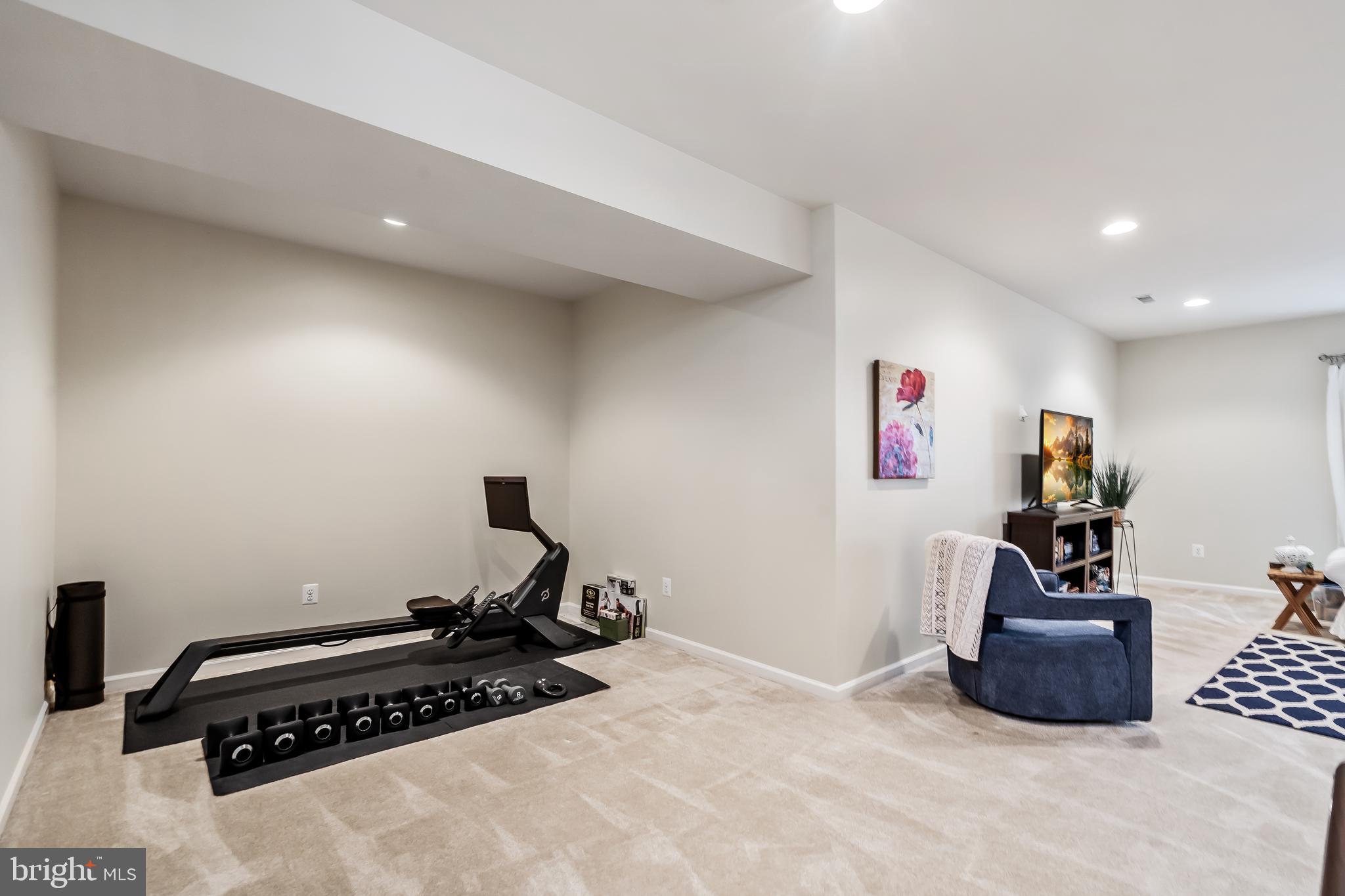 DOMINION VALLEY - Residential