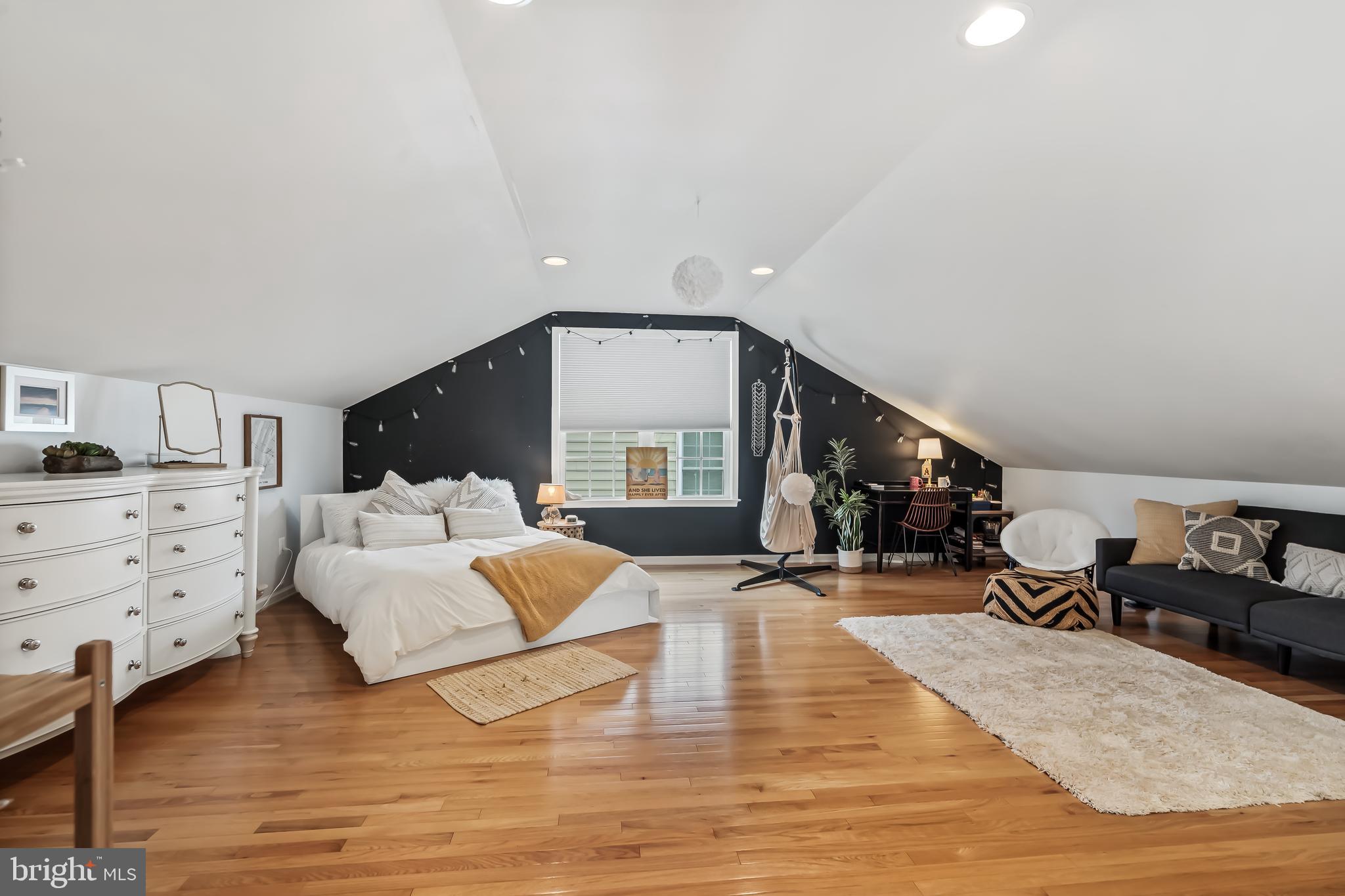 DOMINION VALLEY - Residential