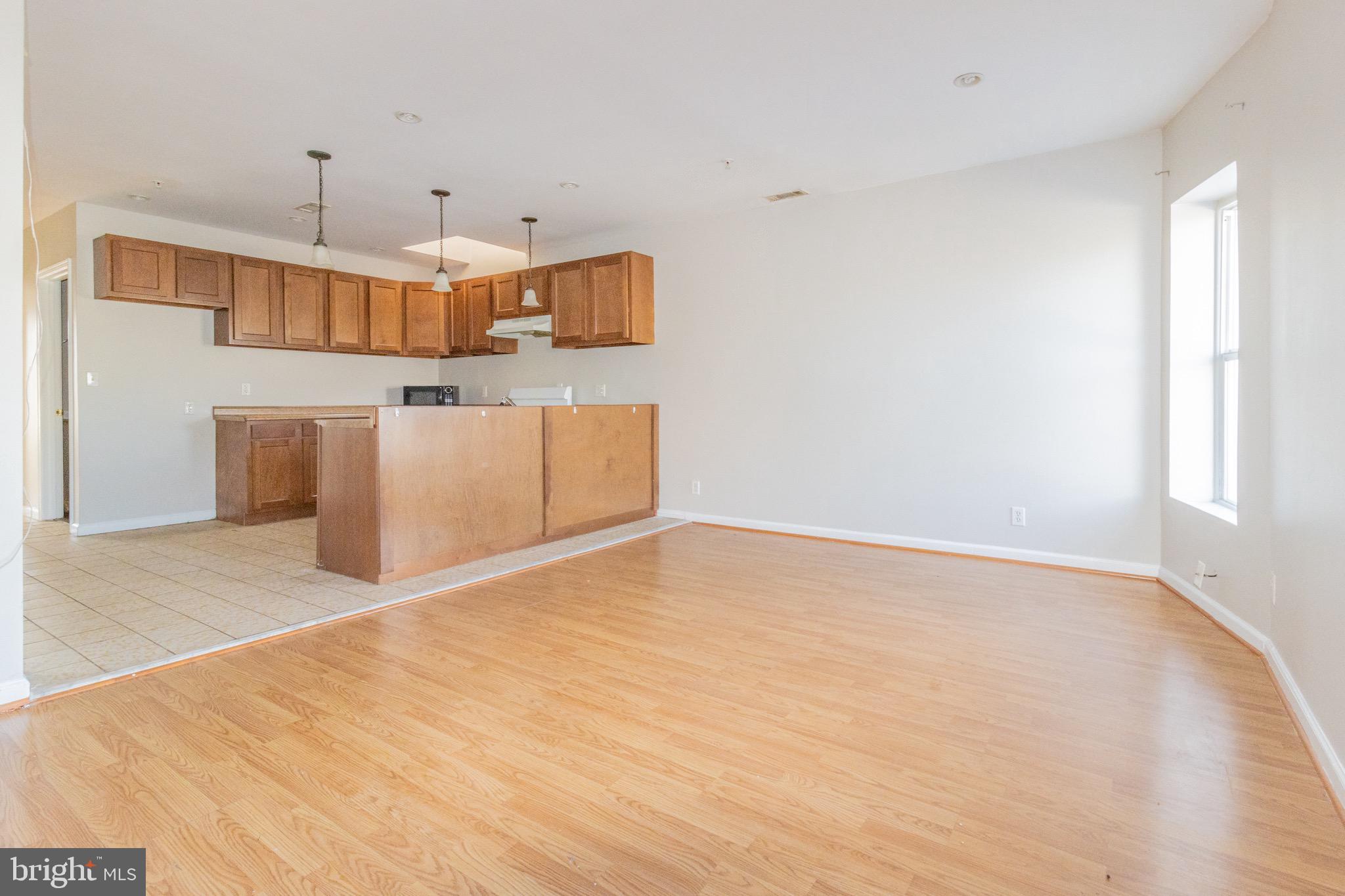 BOLTON HILL HISTORIC DISTRICT - Residential Lease