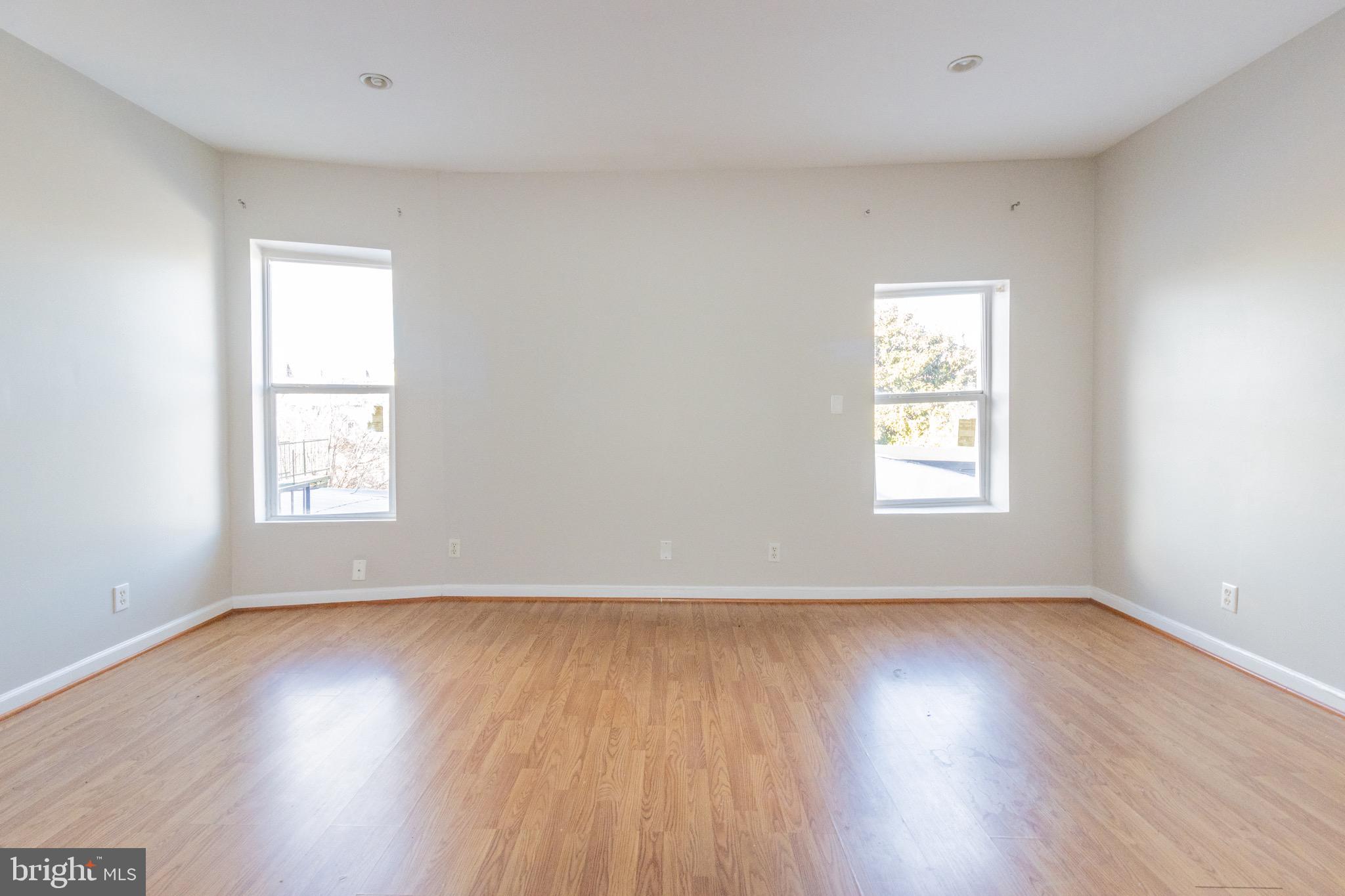 BOLTON HILL HISTORIC DISTRICT - Residential Lease