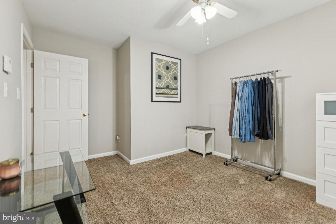 WELLINGTON/CLOVERHILL - Residential