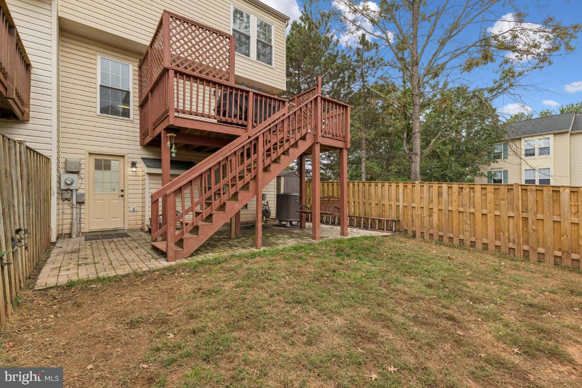 WELLINGTON/CLOVERHILL - Residential