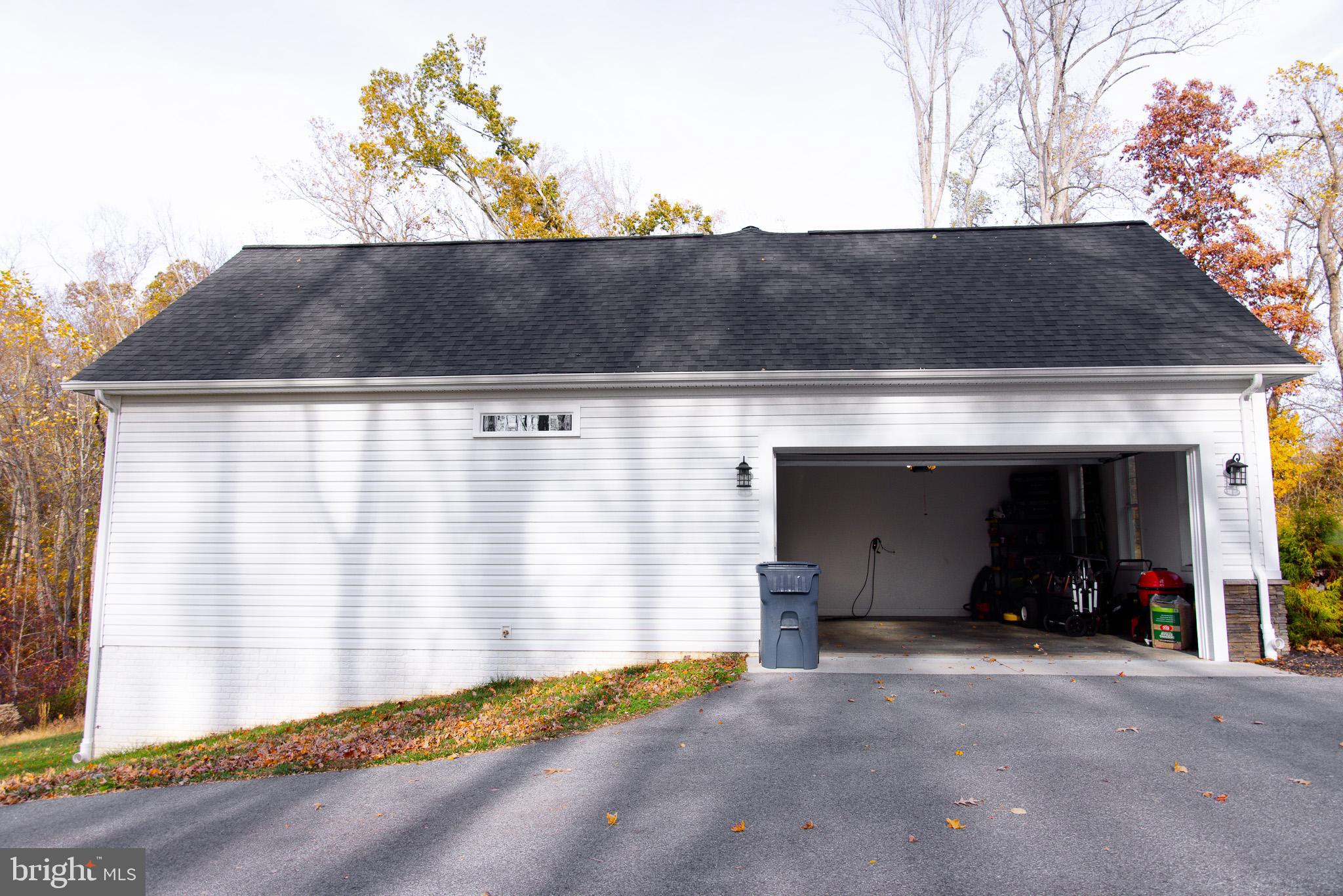 HOLLYBROOK FARM SUB - Residential
