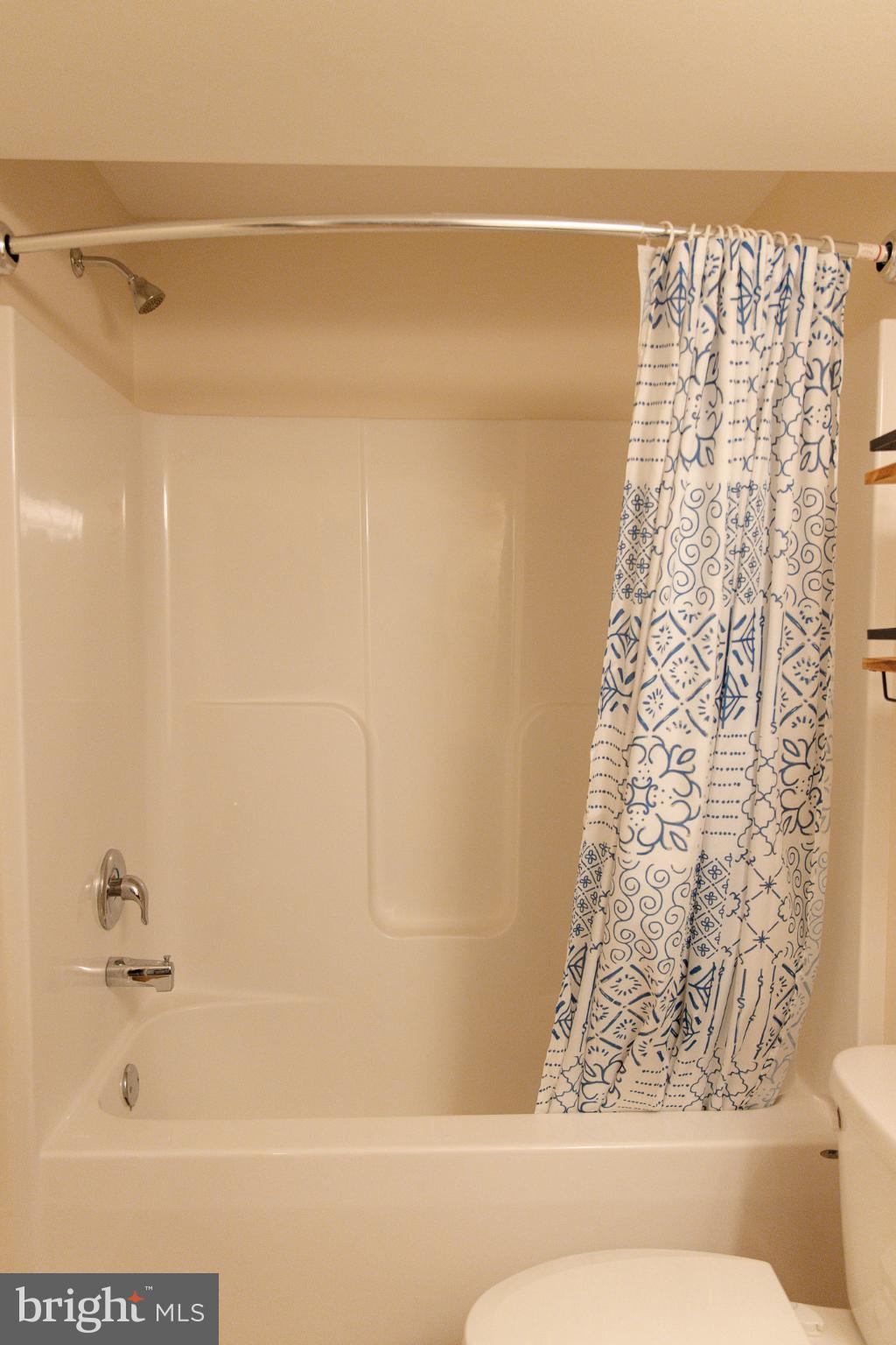 HOLLYBROOK FARM SUB - Residential