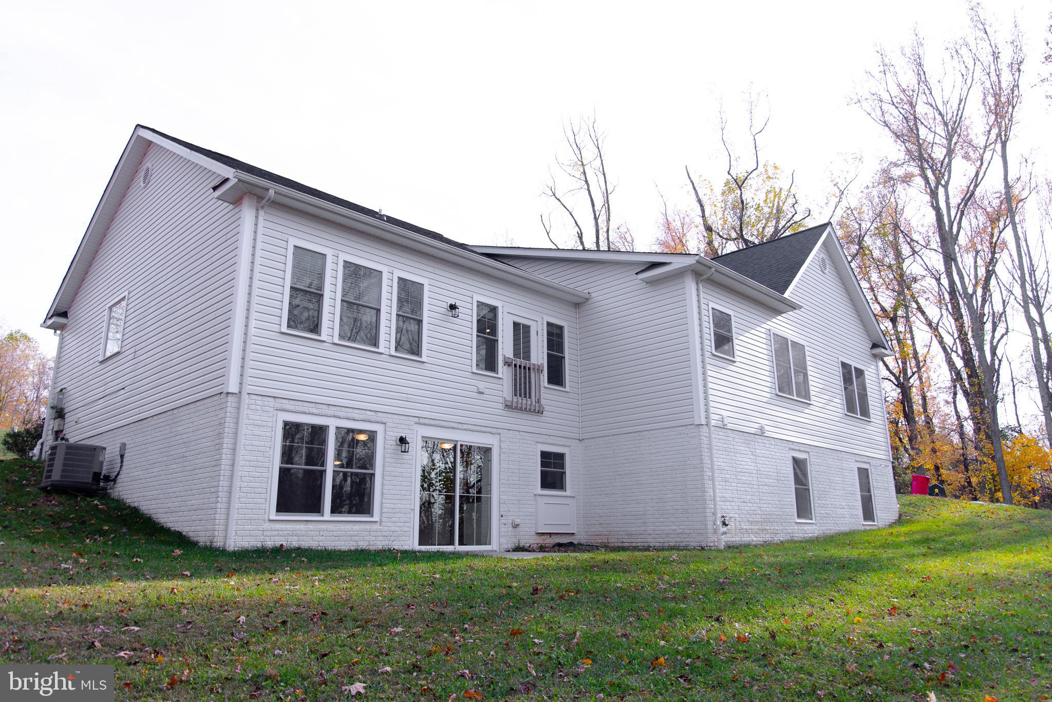 HOLLYBROOK FARM SUB - Residential
