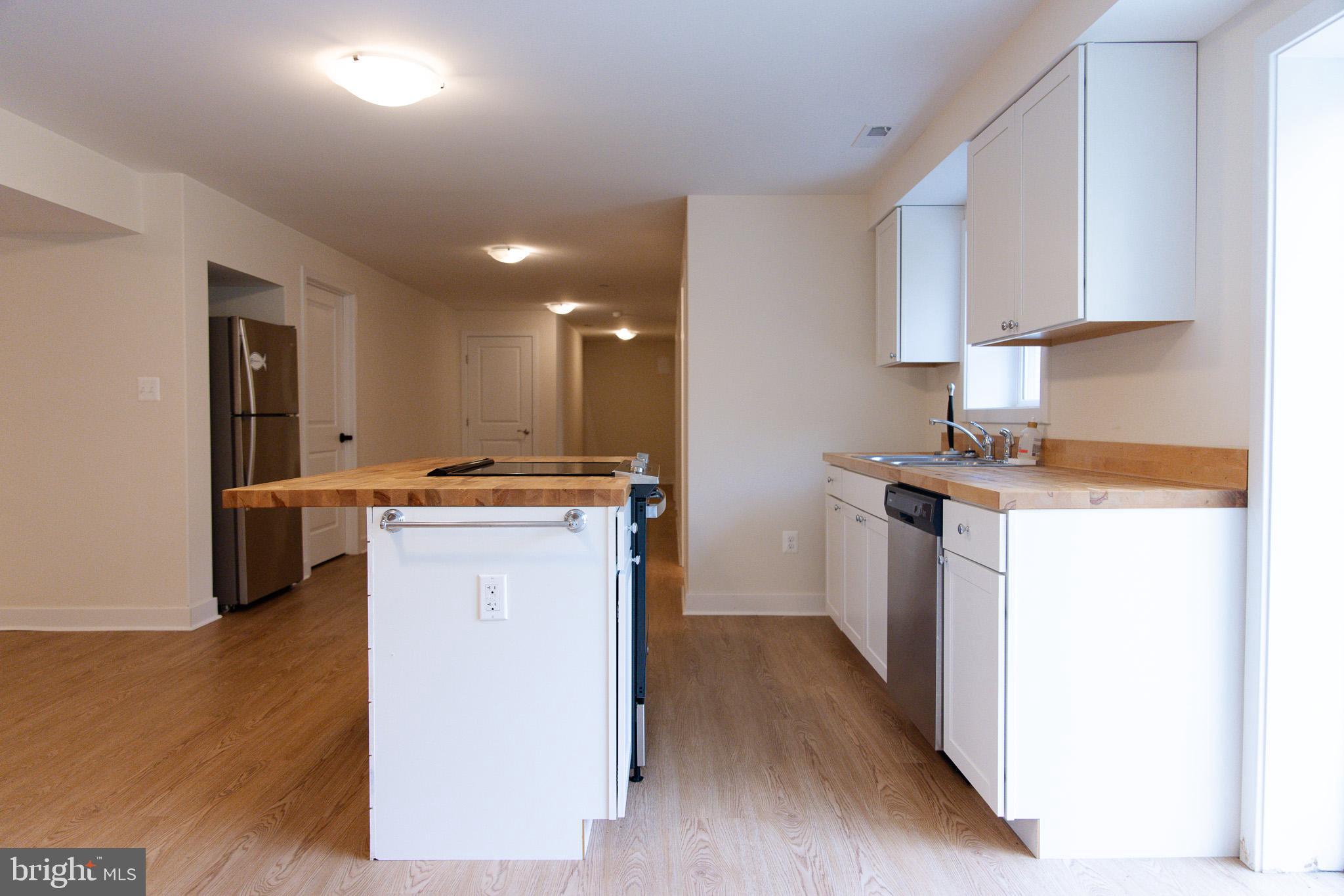 HOLLYBROOK FARM SUB - Residential