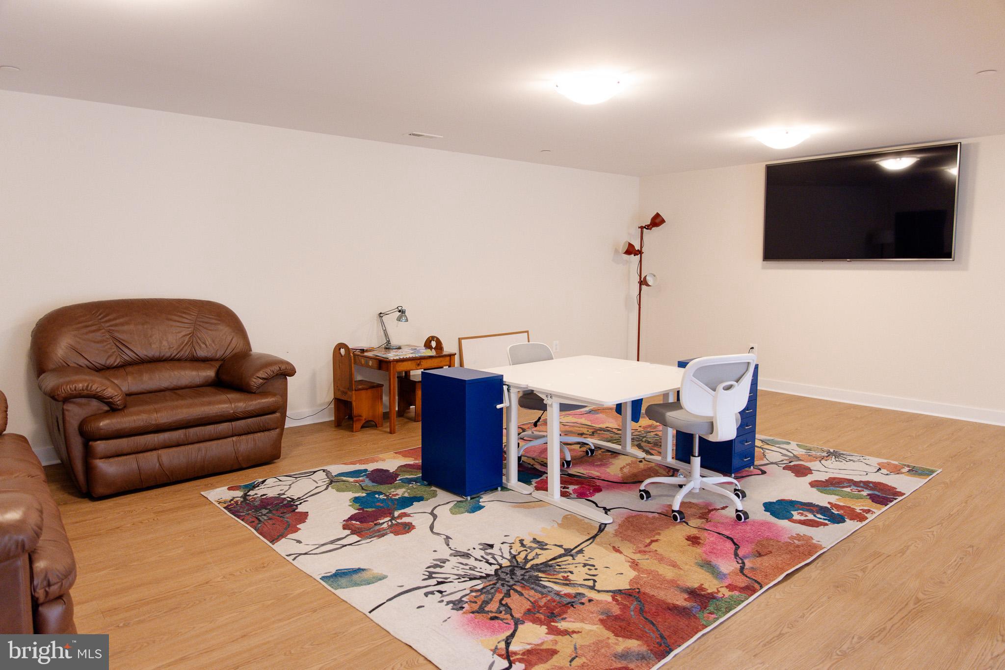 HOLLYBROOK FARM SUB - Residential