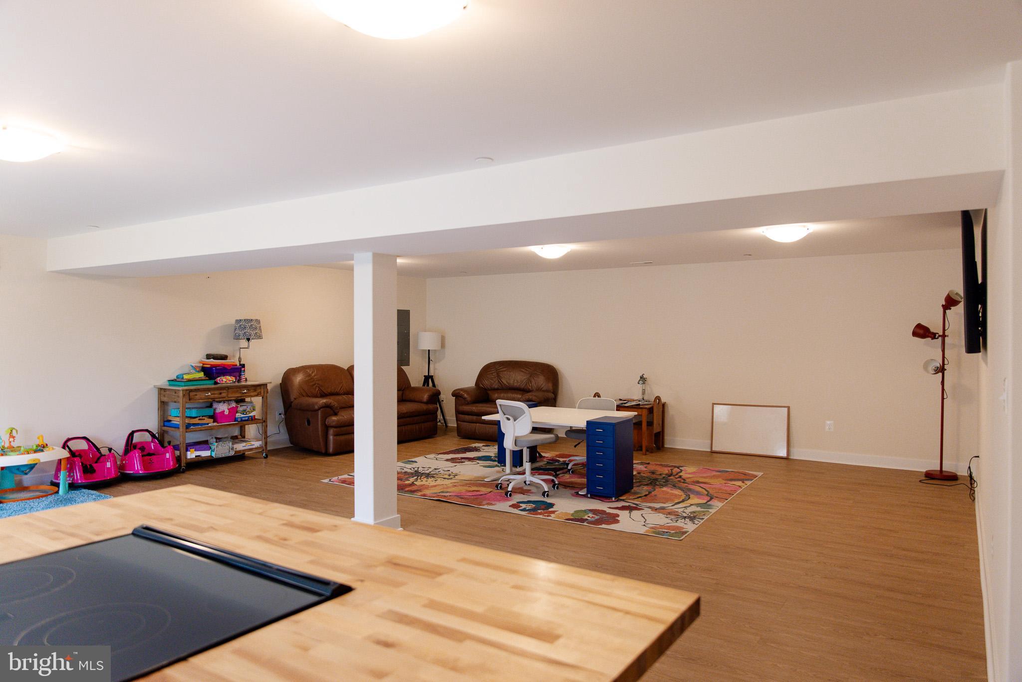 HOLLYBROOK FARM SUB - Residential