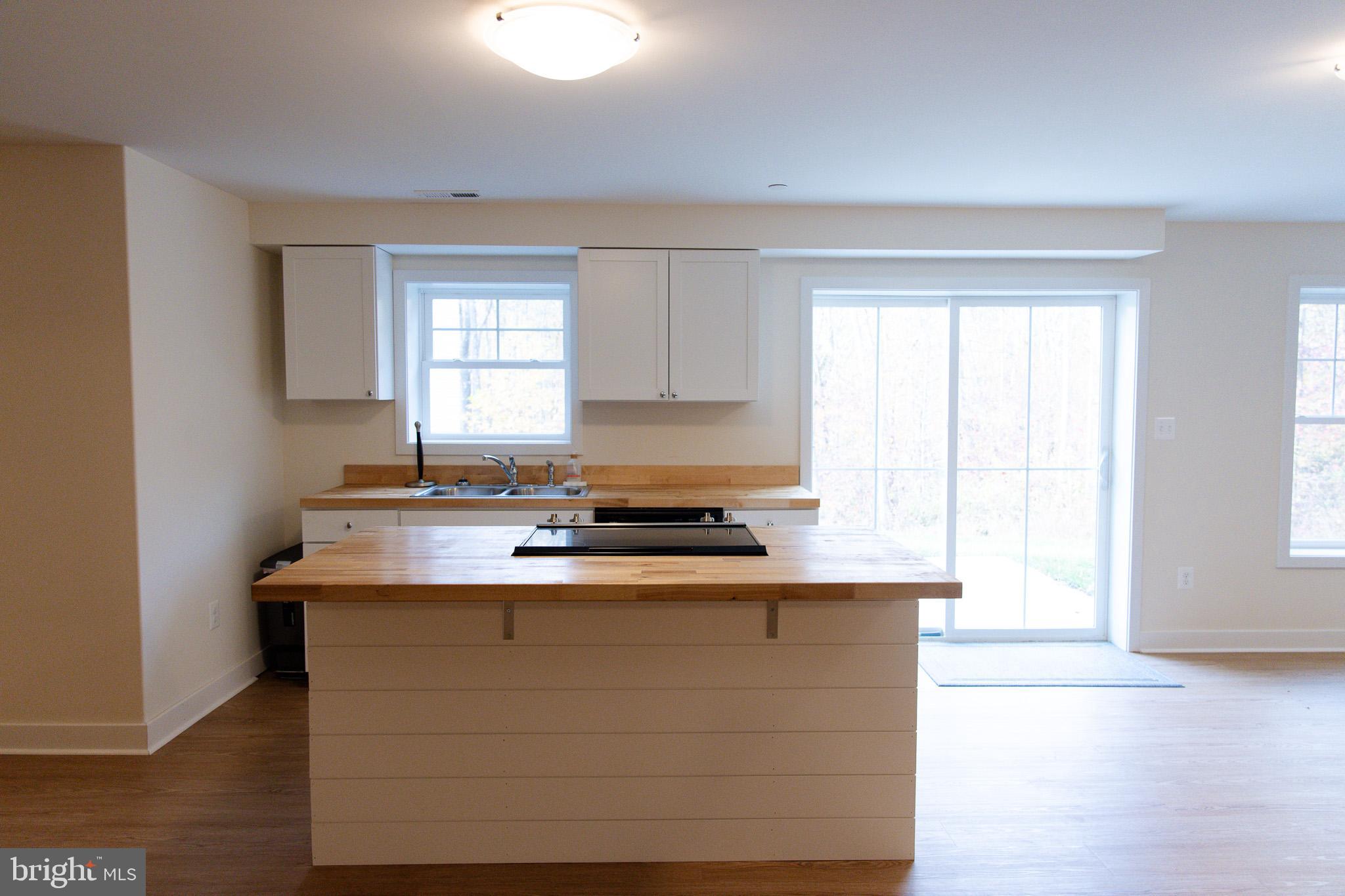 HOLLYBROOK FARM SUB - Residential