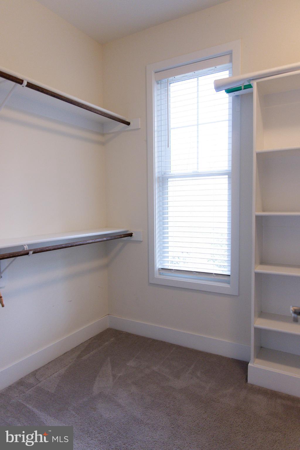 HOLLYBROOK FARM SUB - Residential