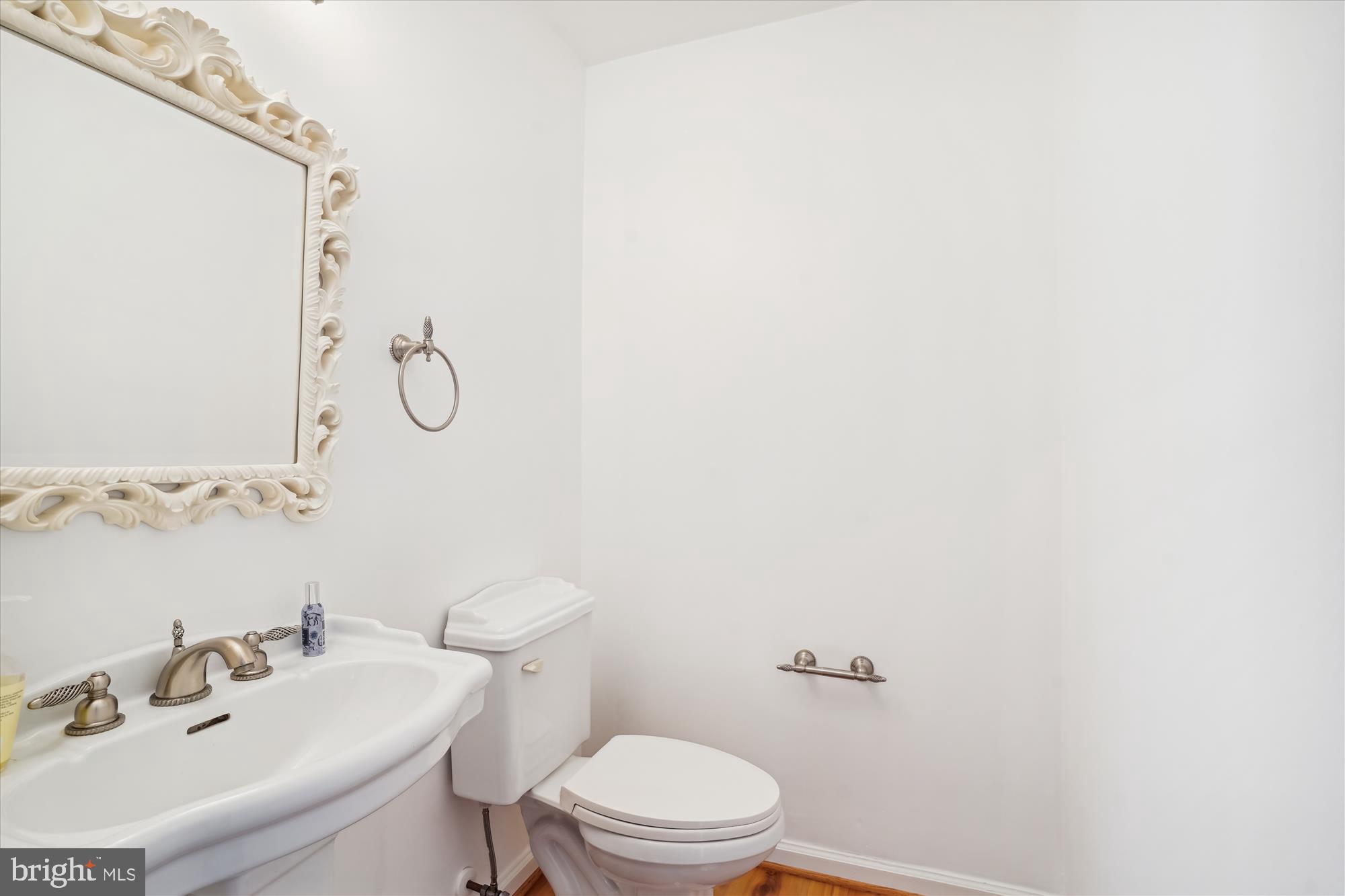 WELLINGTON - Residential Lease